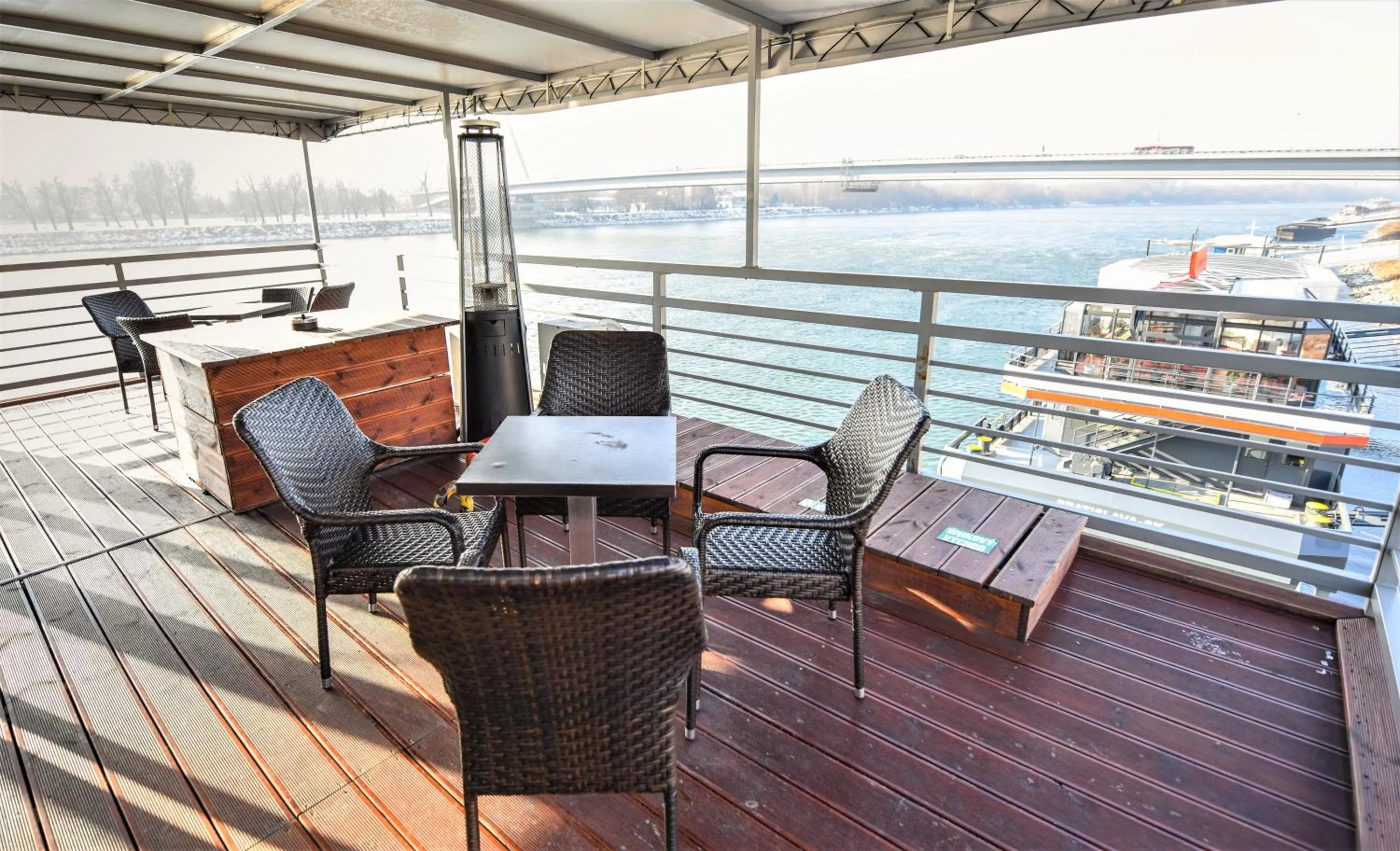 Balcony/Terrace in Botel Gracia