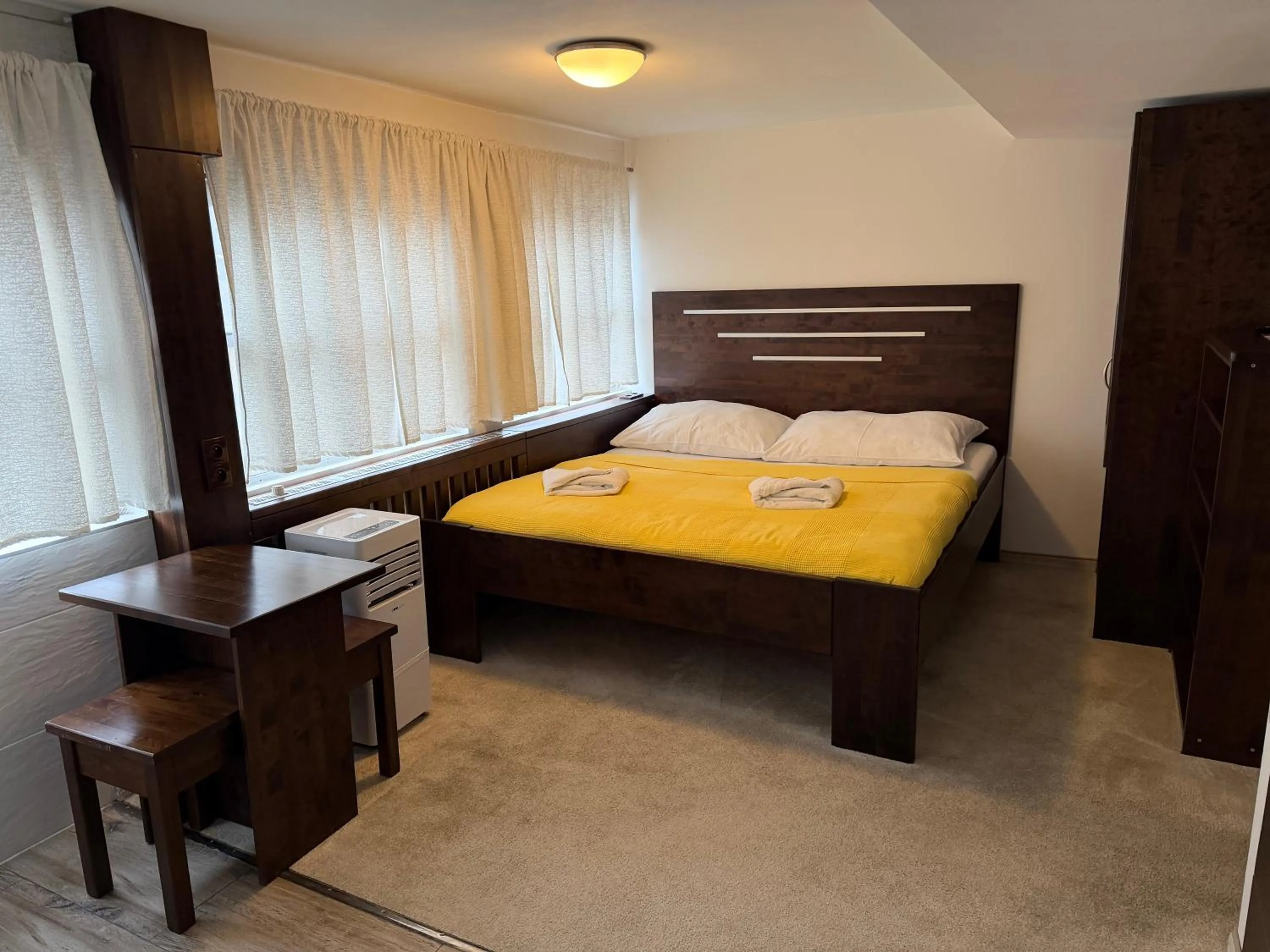 Bedroom, Bed in Botel Gracia