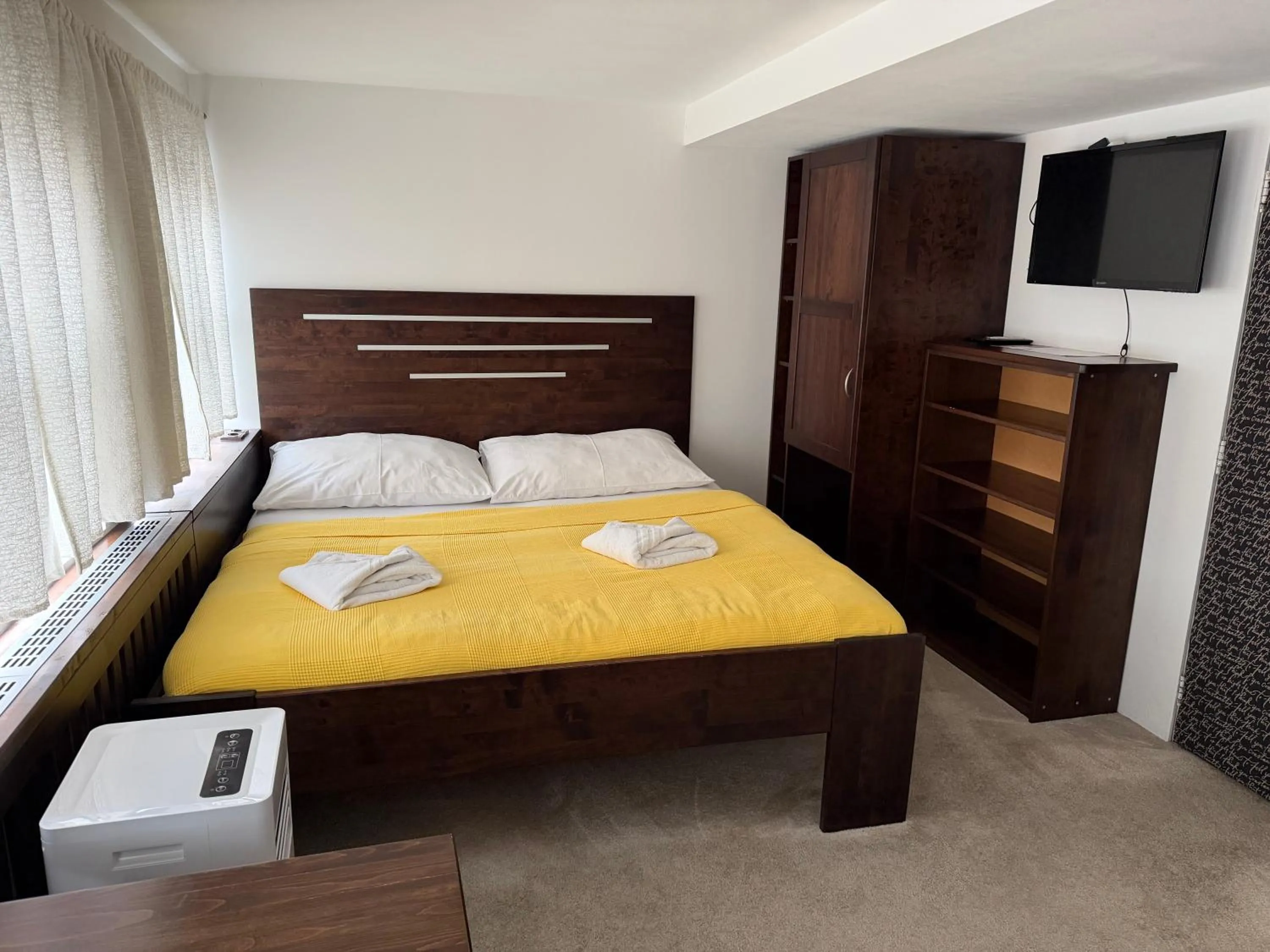 Bedroom, Bed in Botel Gracia