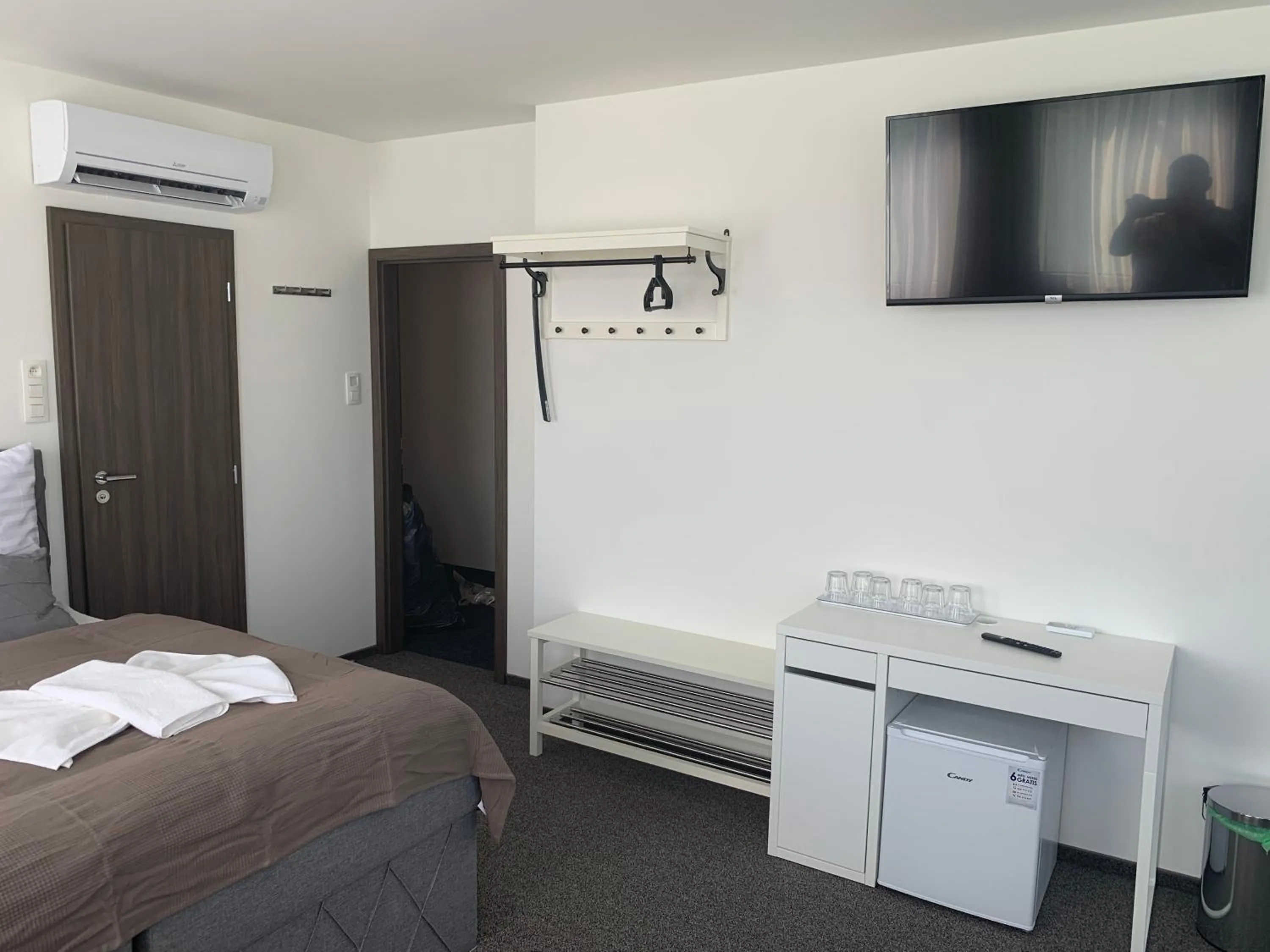 Bedroom, Bed in Botel Gracia