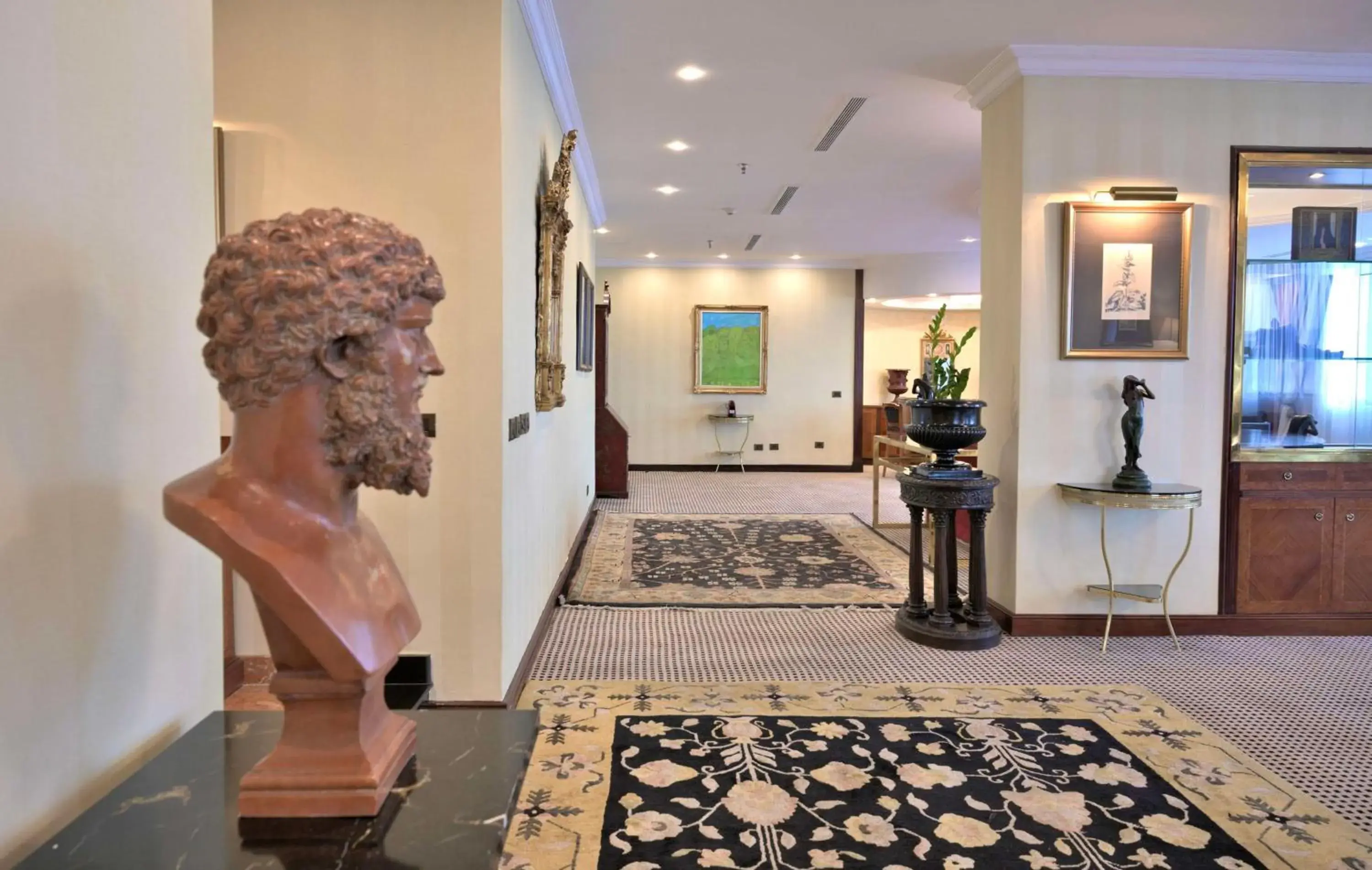 Photo of the whole room in Meliá Caracas Photo of the whole room in Meliá Caracas