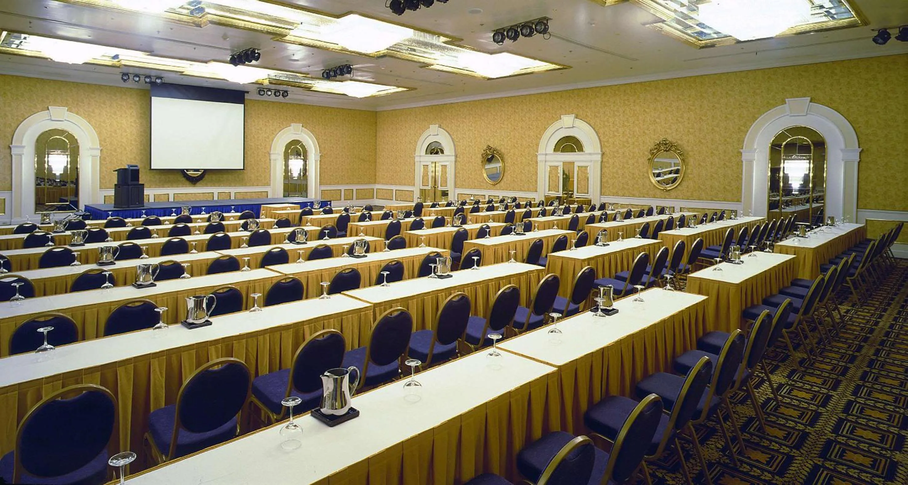 Meeting/conference room in Meliá Caracas