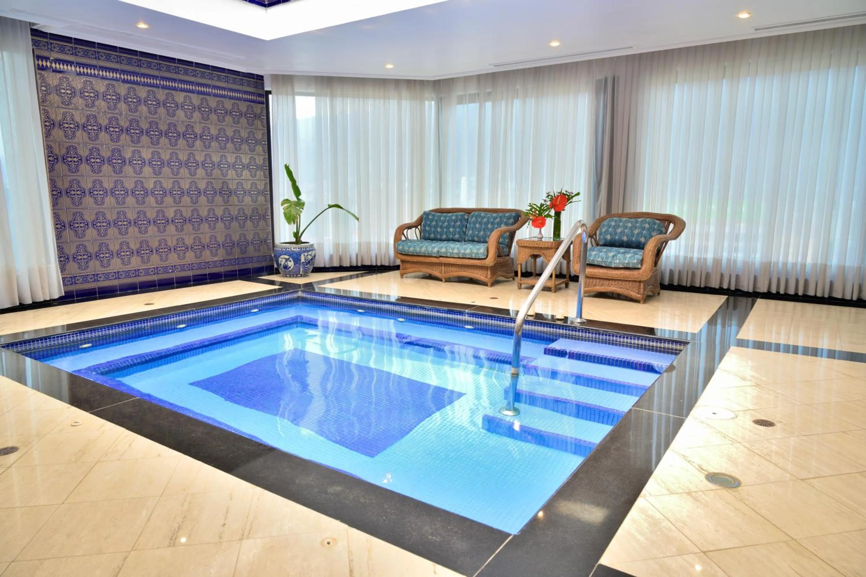 Swimming pool in Meliá Caracas
