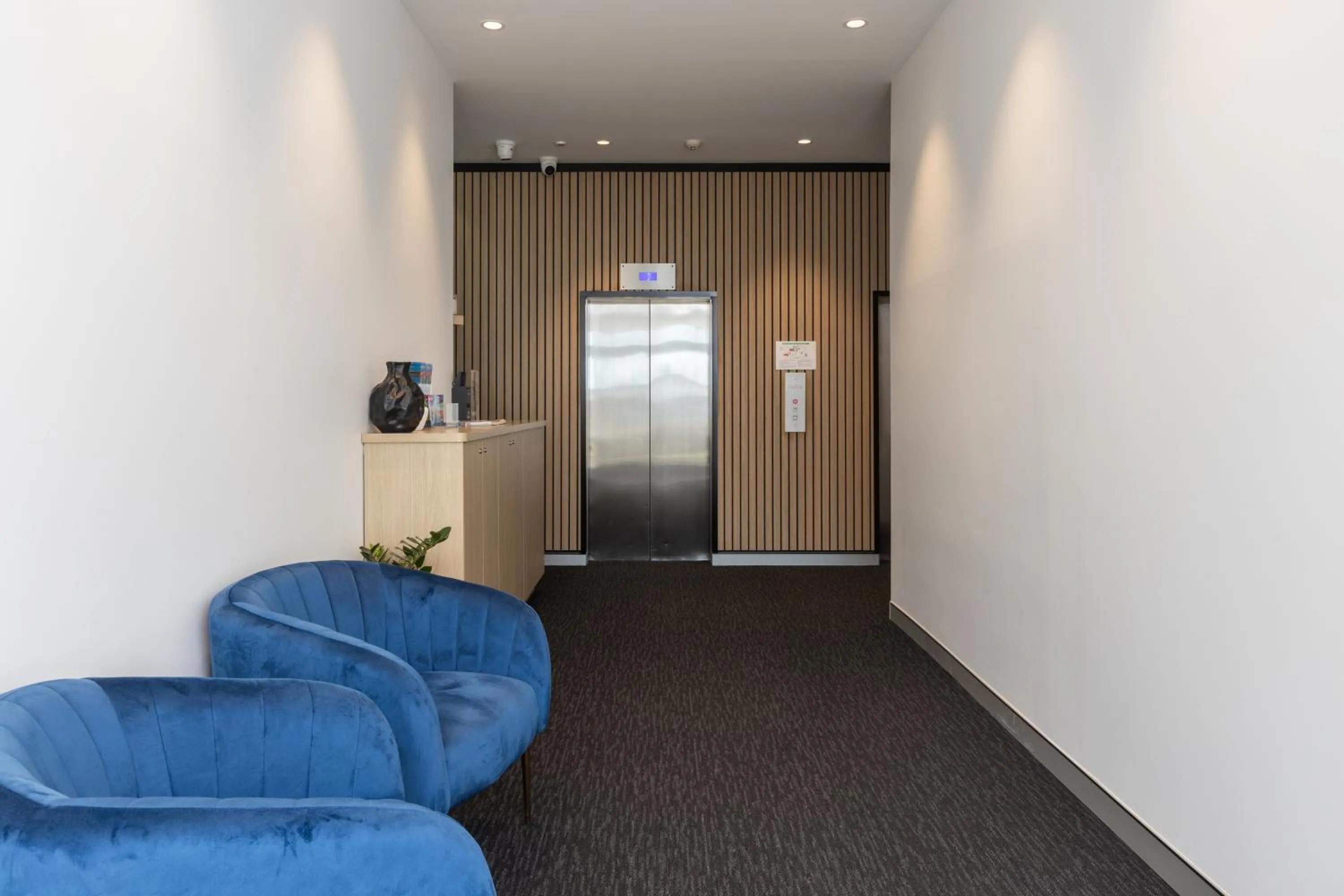 Columbia Beachfront Apartments on Rainbow Bay