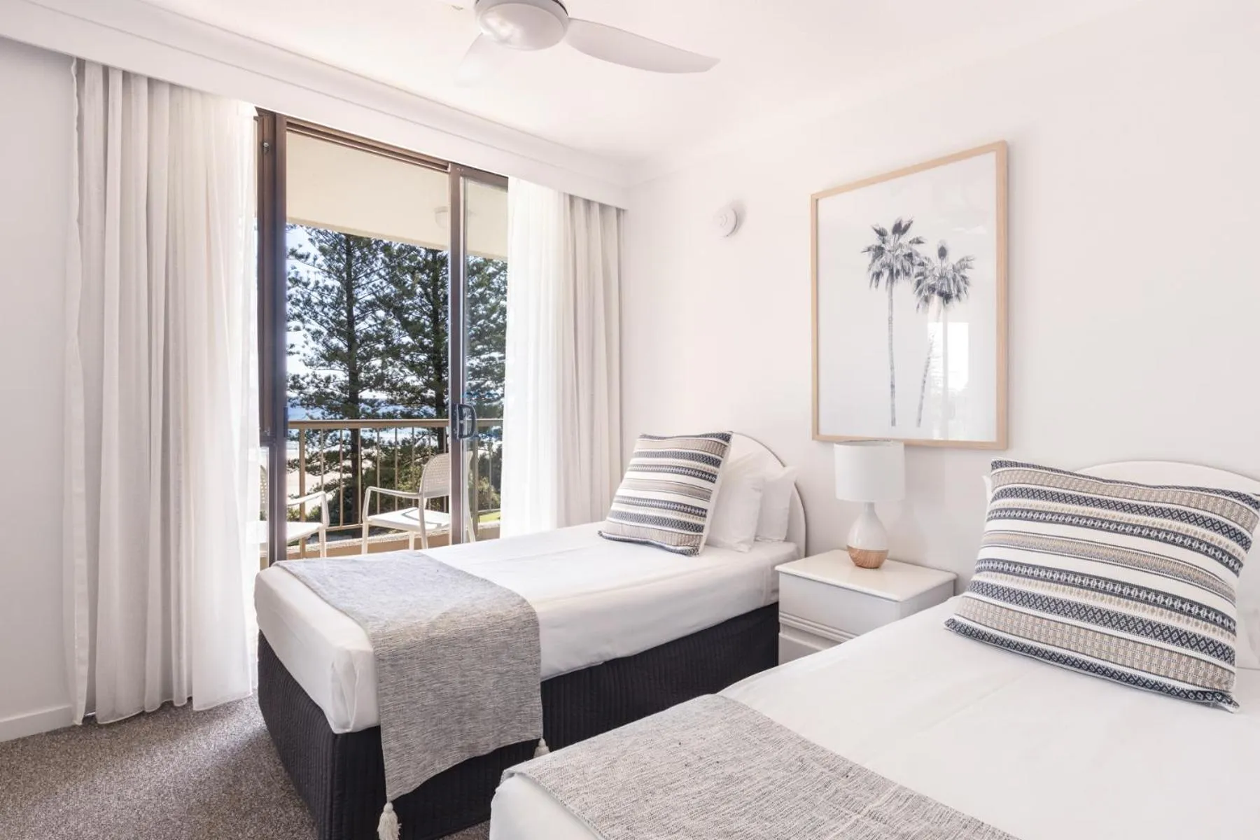 Bed in Columbia Beachfront Apartments on Rainbow Bay