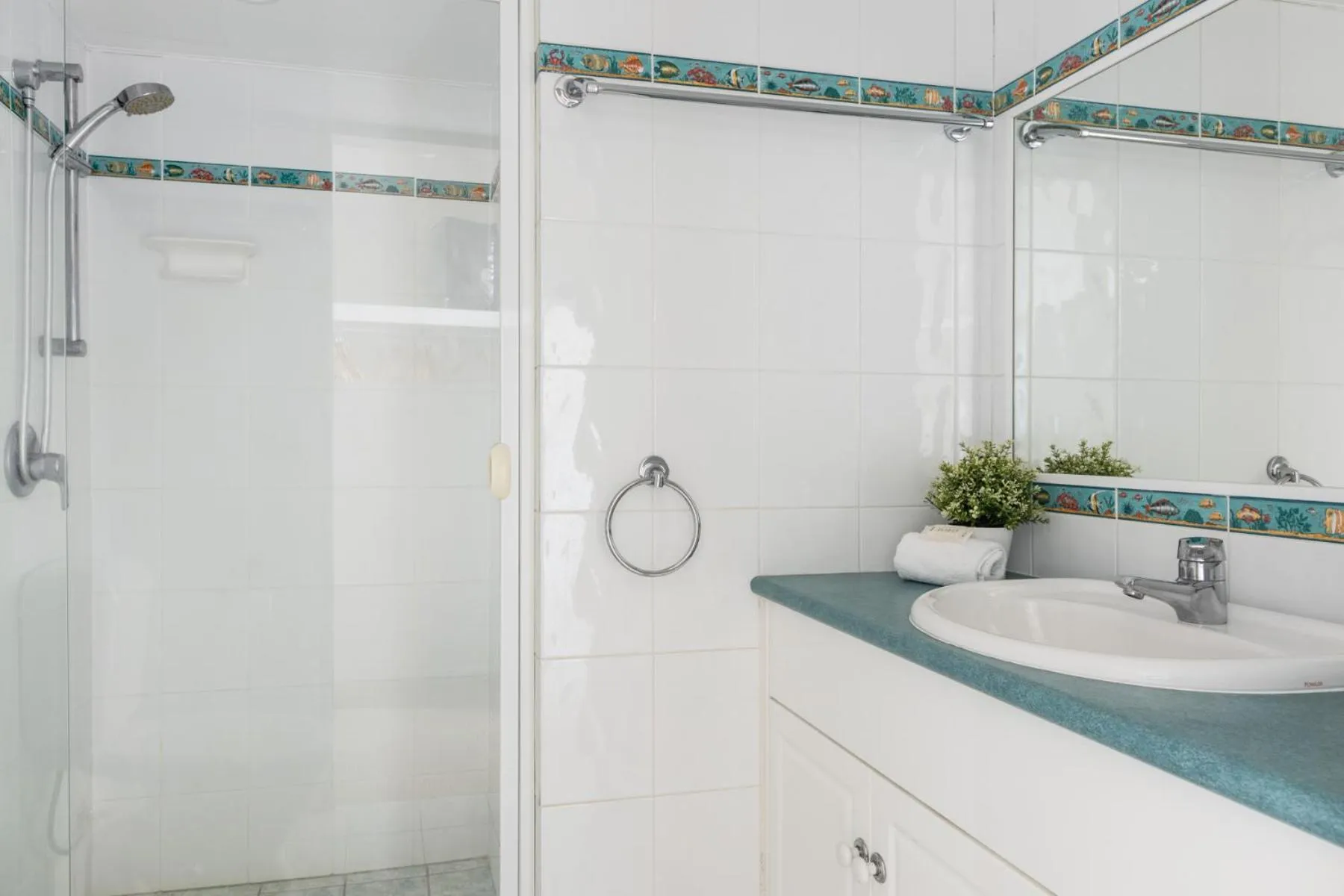 Columbia Beachfront Apartments on Rainbow Bay