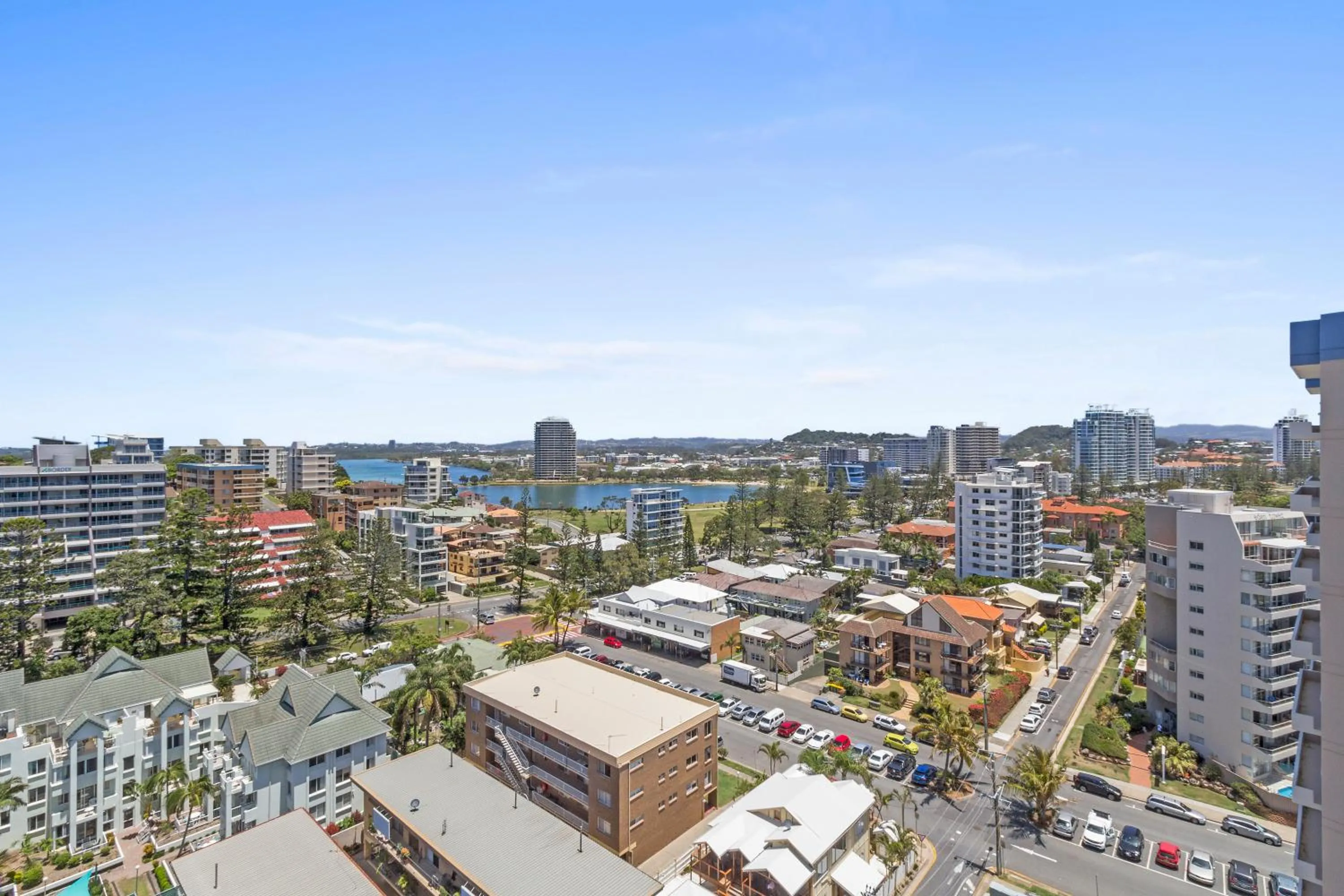 Columbia Beachfront Apartments on Rainbow Bay