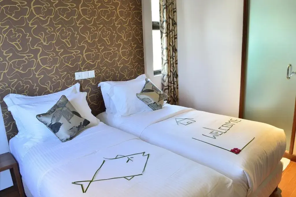 Bed in Turquoise Residence by UI Bed in Turquoise Residence by UI