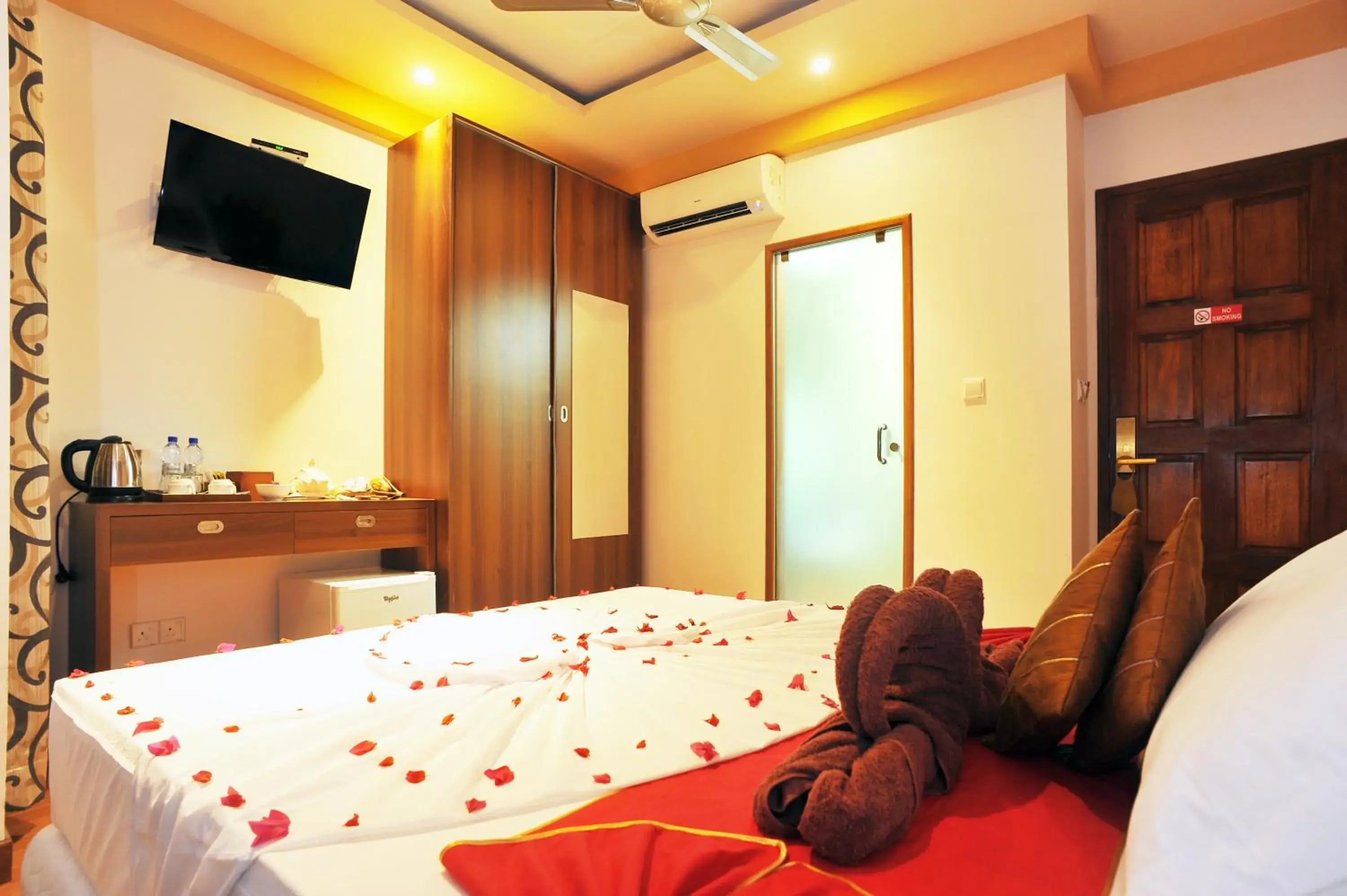 Bed in Turquoise Residence by UI Bed in Turquoise Residence by UI