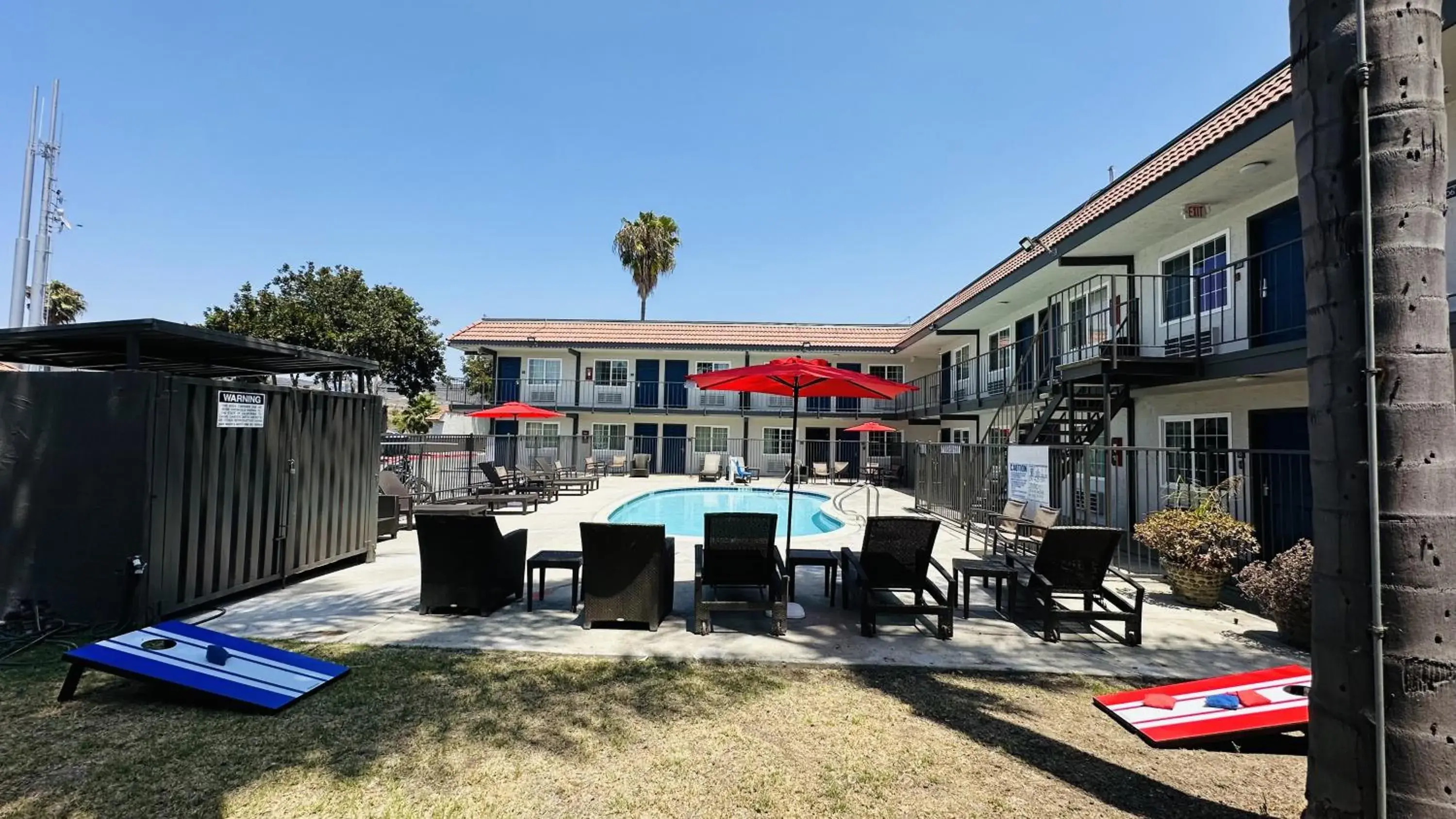 Swimming pool in Studio 6 Suites San Ysidro CA San Diego South Bay Swimming pool in Studio 6 Suites San Ysidro CA San Diego South Bay