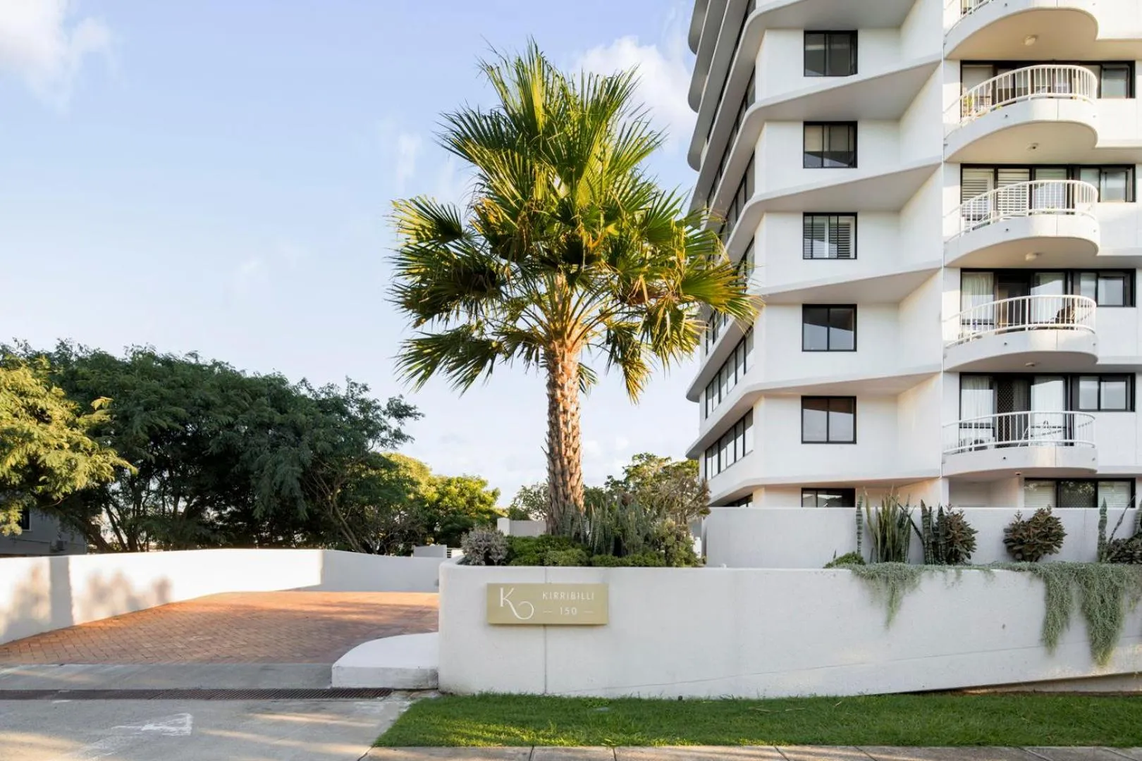 Property building in Kirribilli Apartments