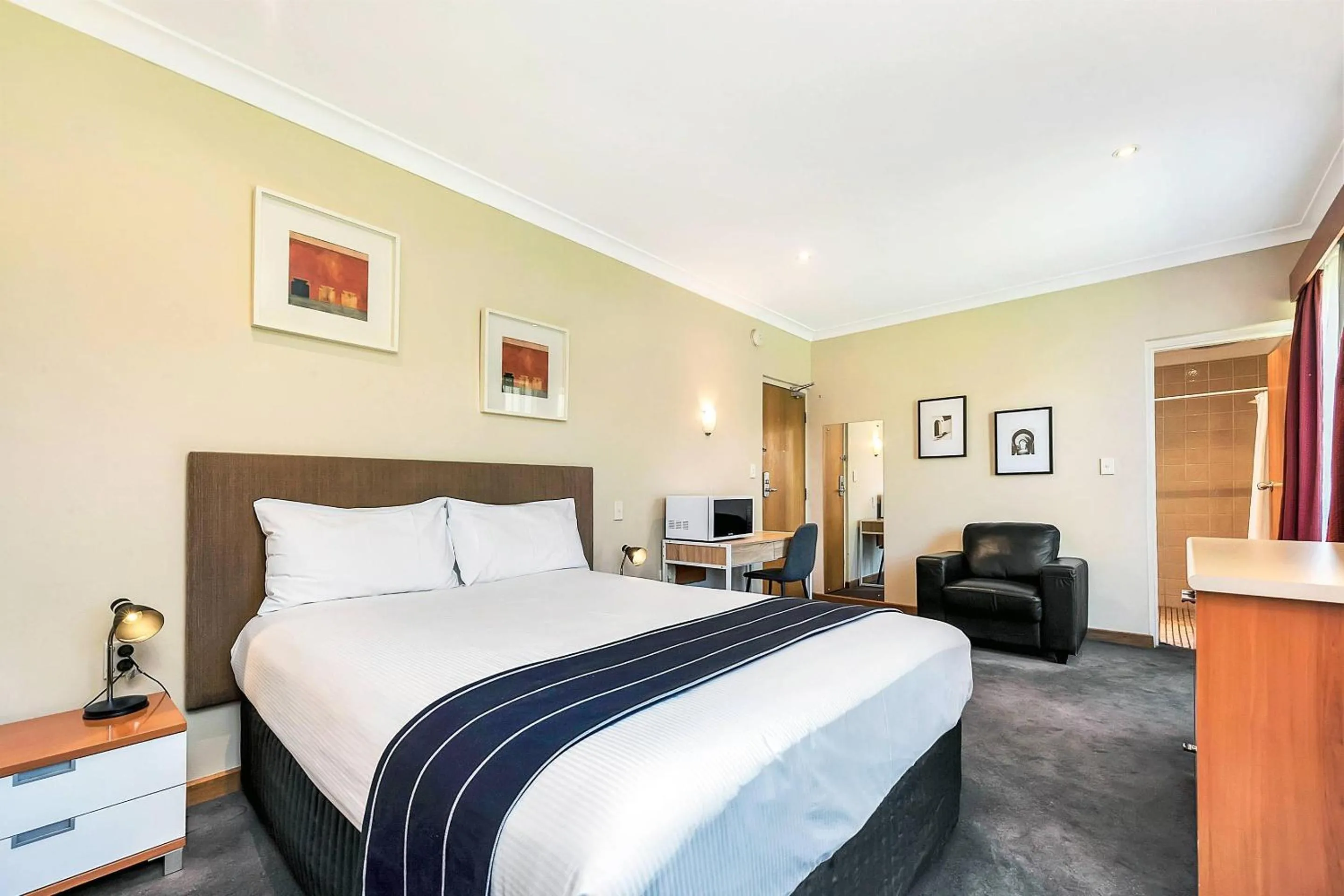 Bedroom, Bed in Comfort Inn & Suites Sombrero