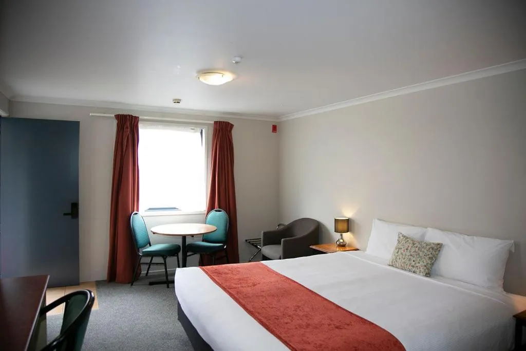 Bed in Bella Vista Motel Hamilton