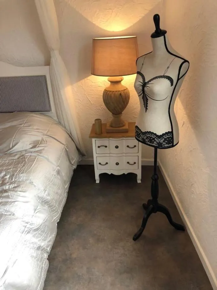 Bed in Suites Residences Spa