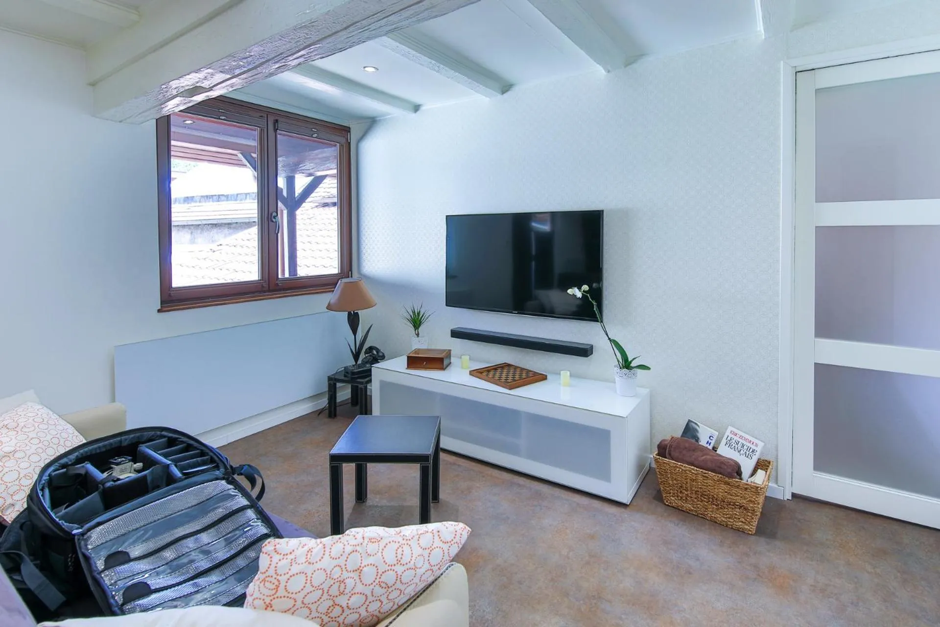 TV and multimedia in Suites Residences Spa