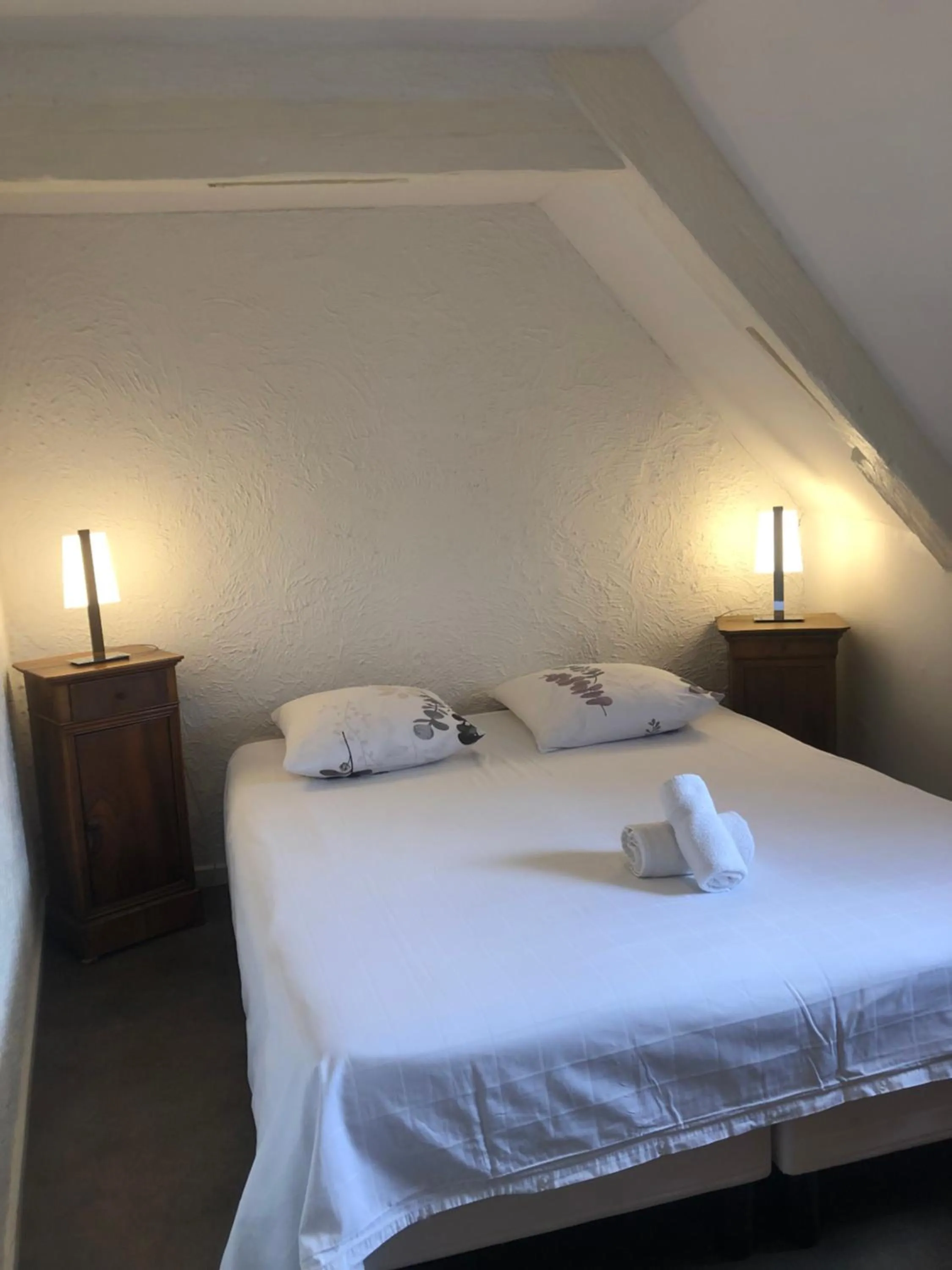 Bed in Suites Residences Spa