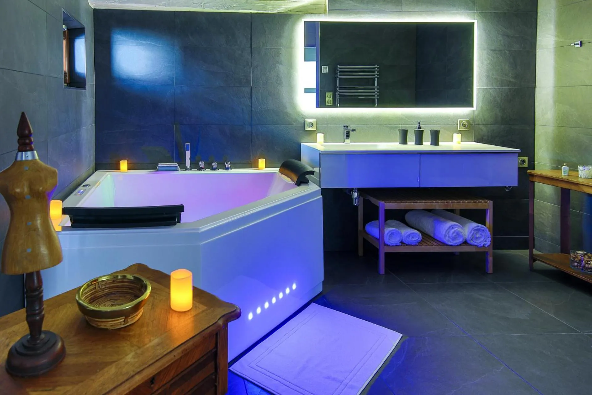 Apartment with Spa 1 - single occupancy in Suites Residences Spa