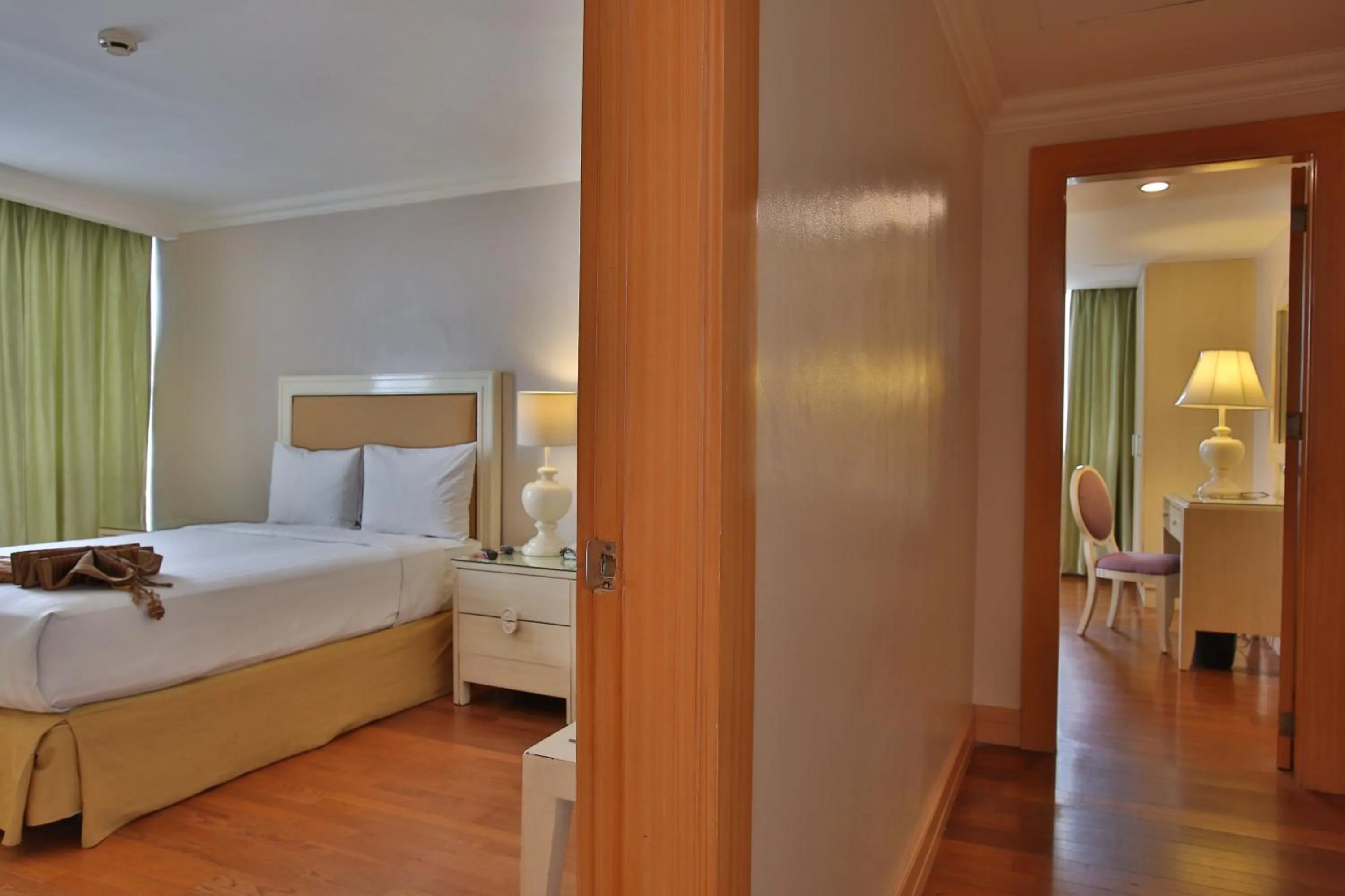 Decorative detail, Bed in Crown Regency Hotel & Towers