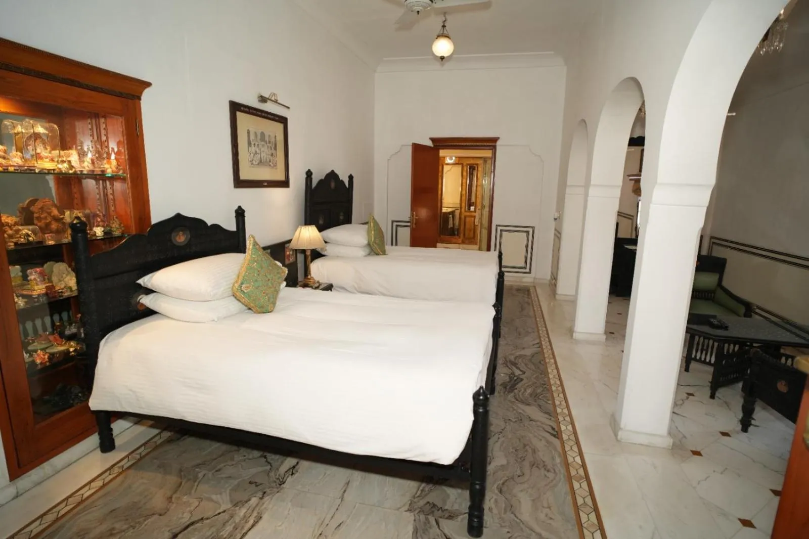 TV and multimedia, Bed in The Raj Palace (Small Luxury Hotels of the World)