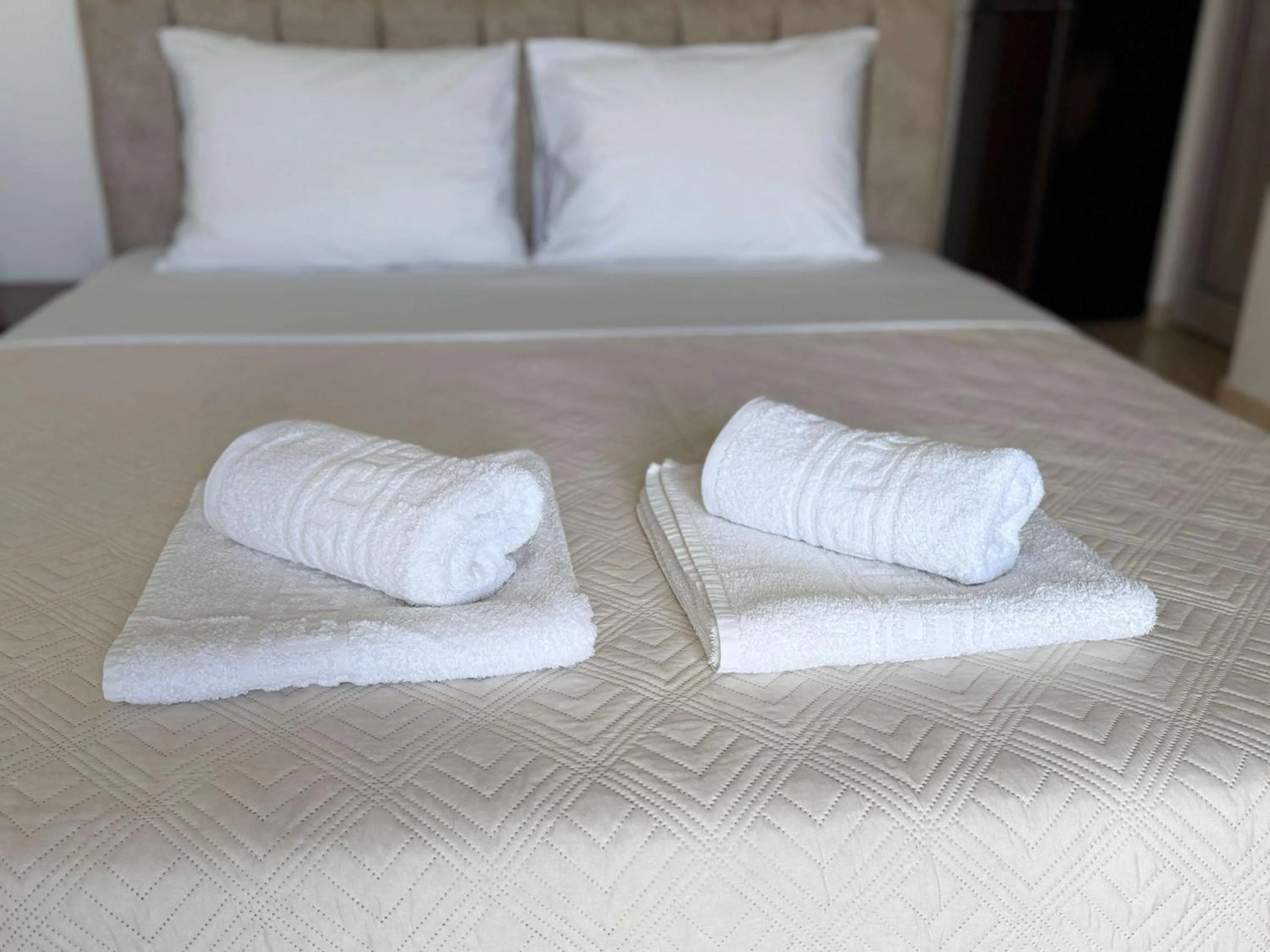 Bed in Vila Bilali