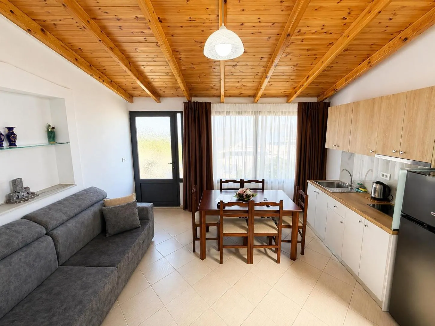 Kitchen or kitchenette in Vila Bilali
