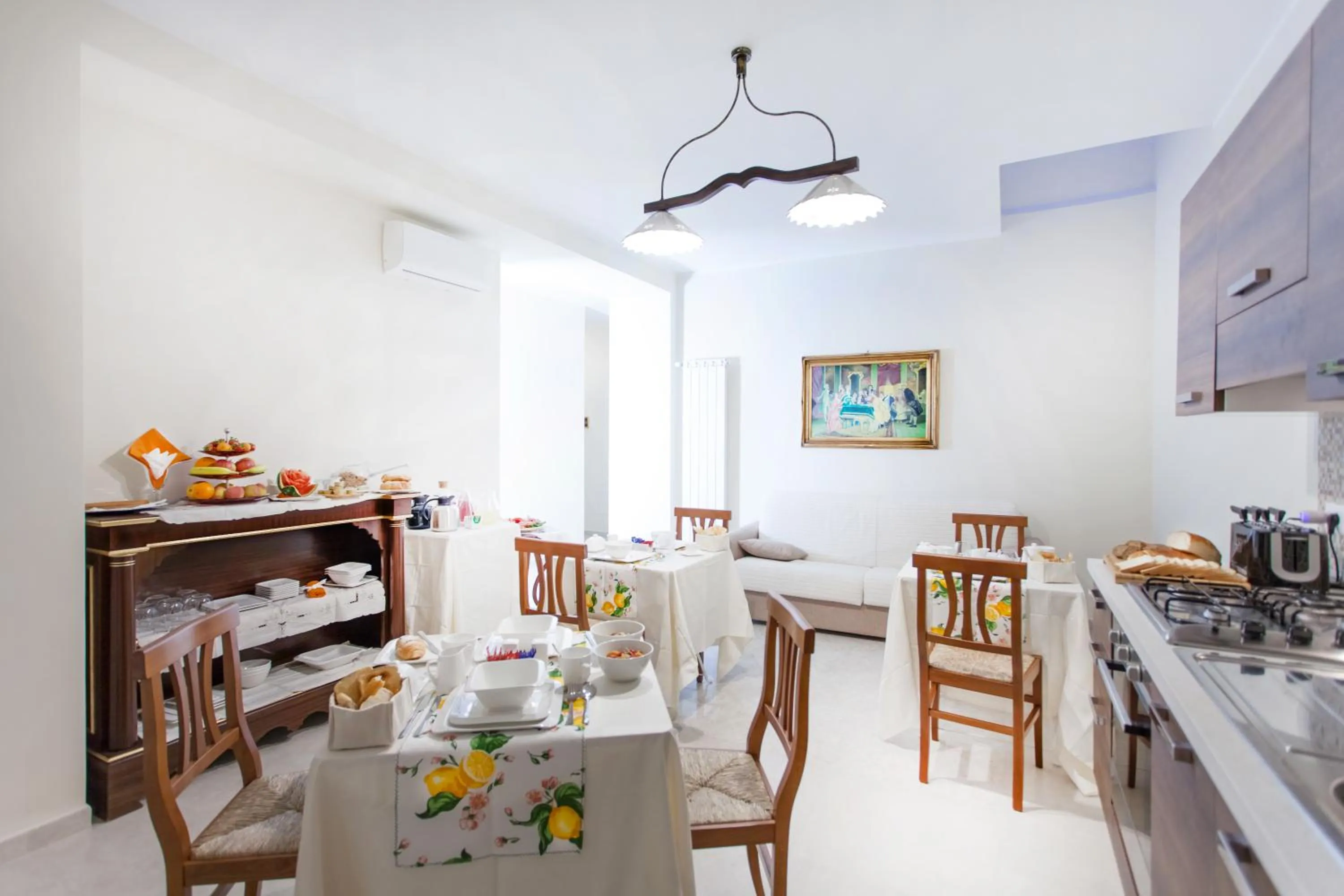 Food and drinks in B&B Veronicas