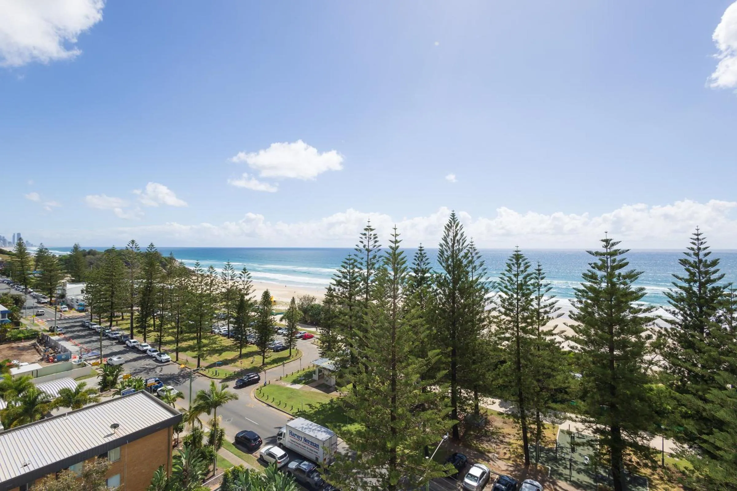 Burleigh Surf Apartments