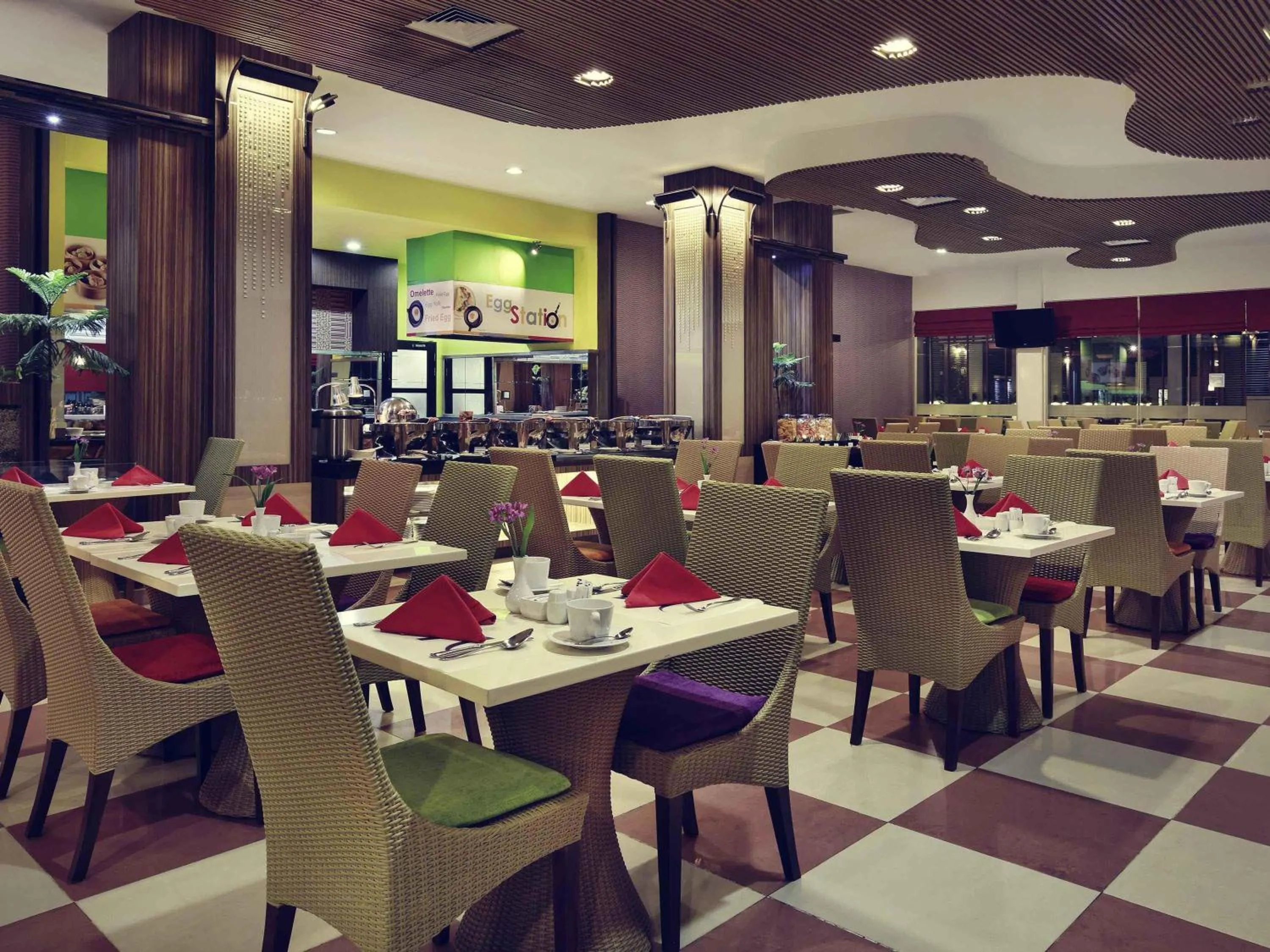 Restaurant/places to eat in Mercure Pontianak City Center