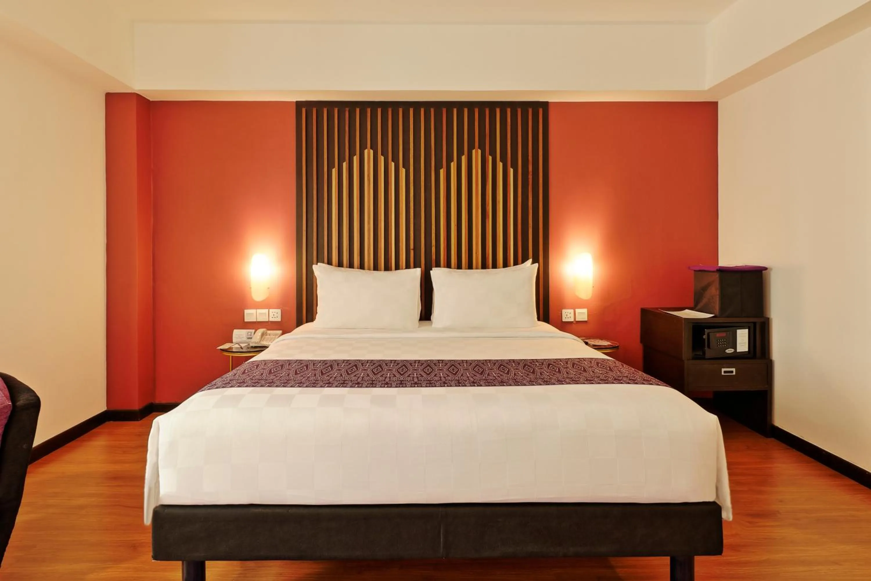 Bed in Mercure Pontianak City Center
