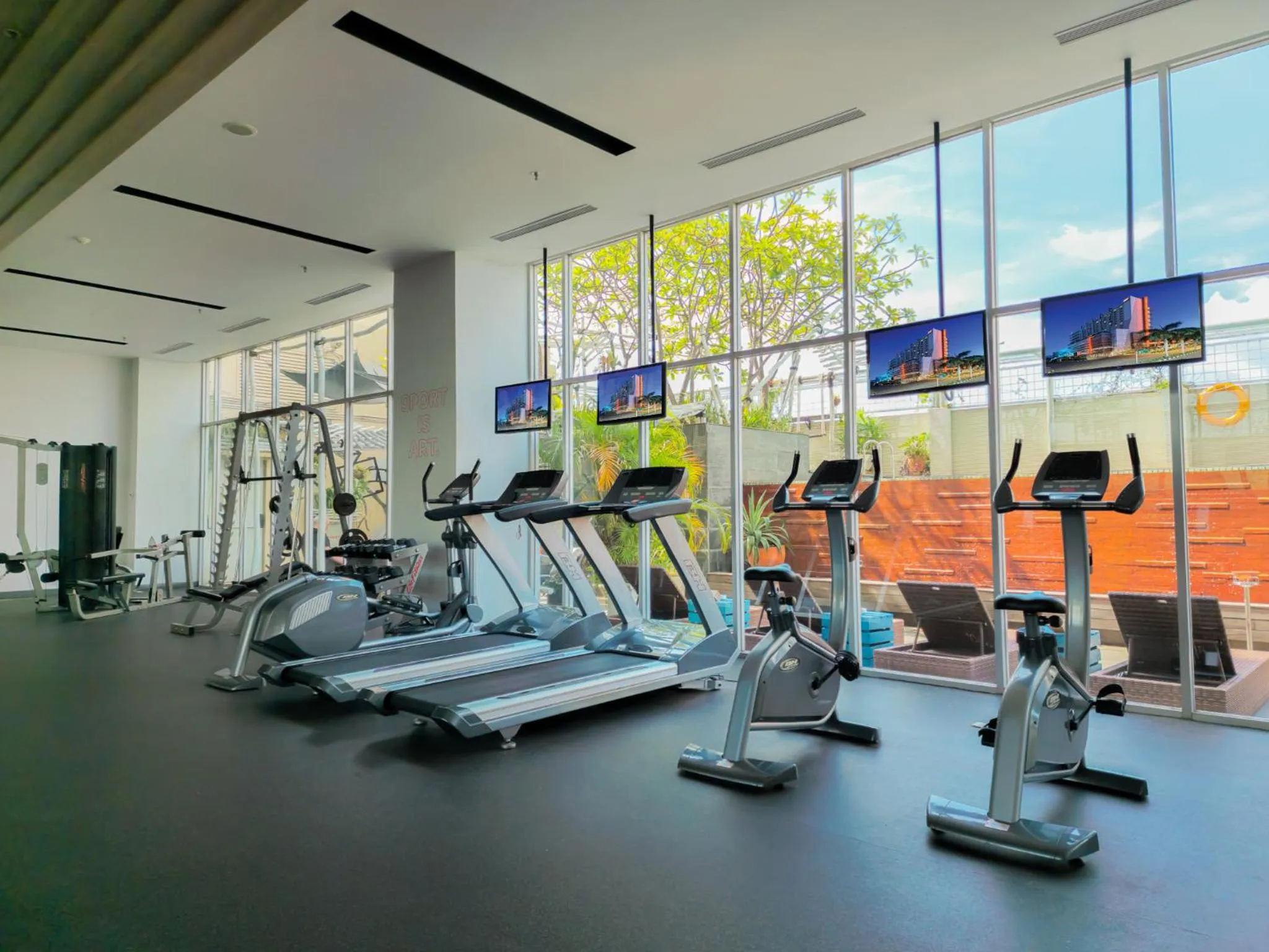 Fitness centre/facilities in HARRIS Hotel and Conventions Kelapa Gading Jakarta