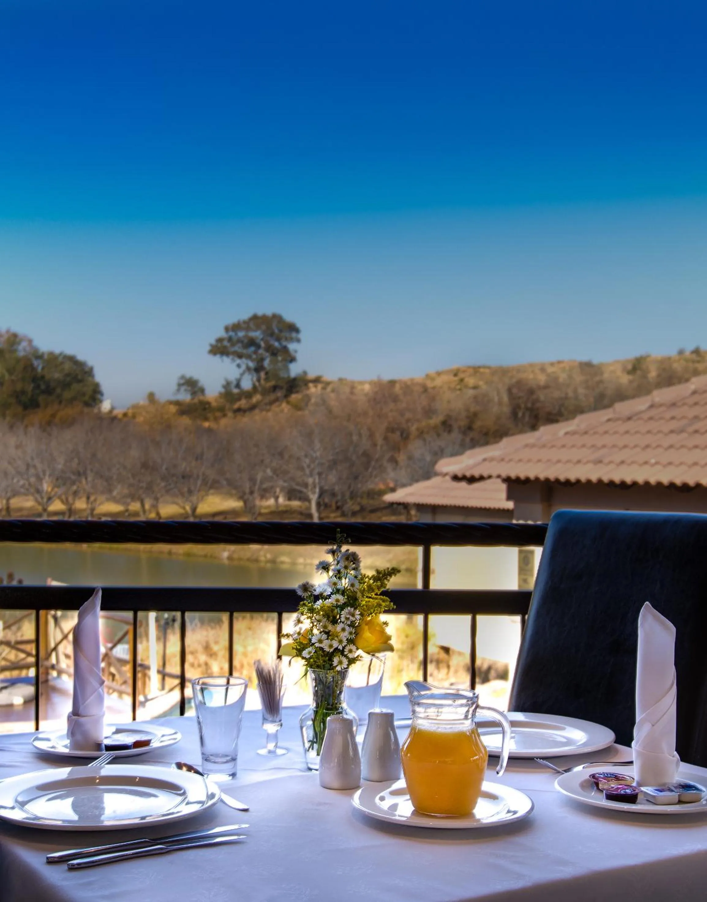 Breakfast in Heidelberg Kloof Lodge