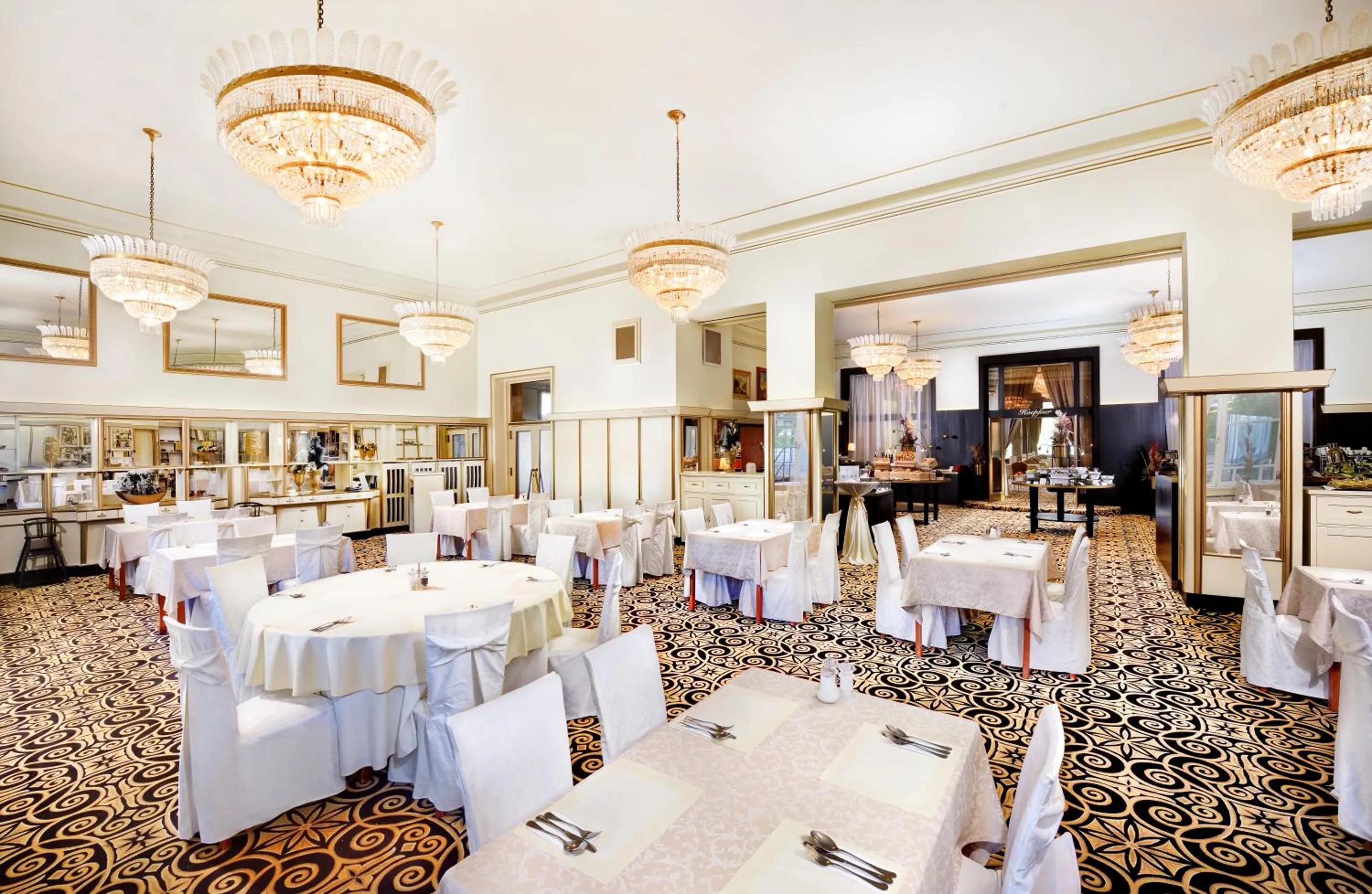 Restaurant/places to eat in Grand hotel Starý Smokovec