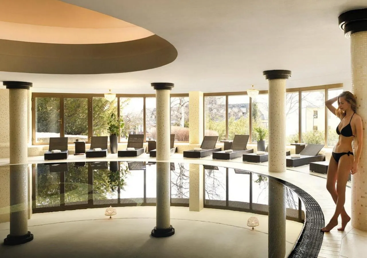 Swimming pool in Grand hotel Starý Smokovec