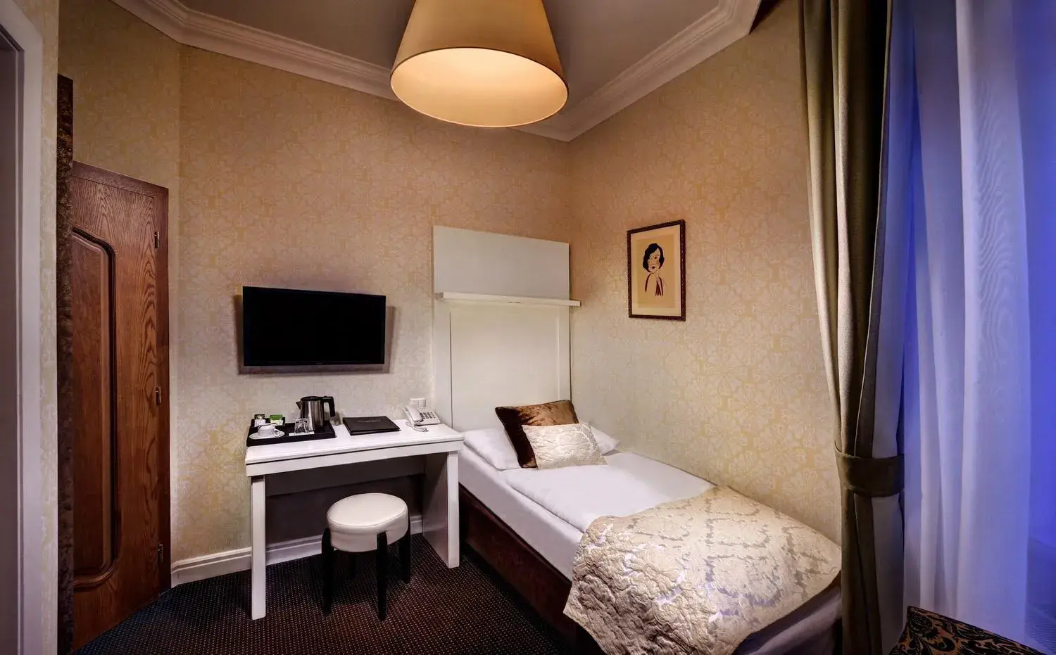 Small Single Room in Grand hotel Starý Smokovec Small Single Room in Grand hotel Starý Smokovec