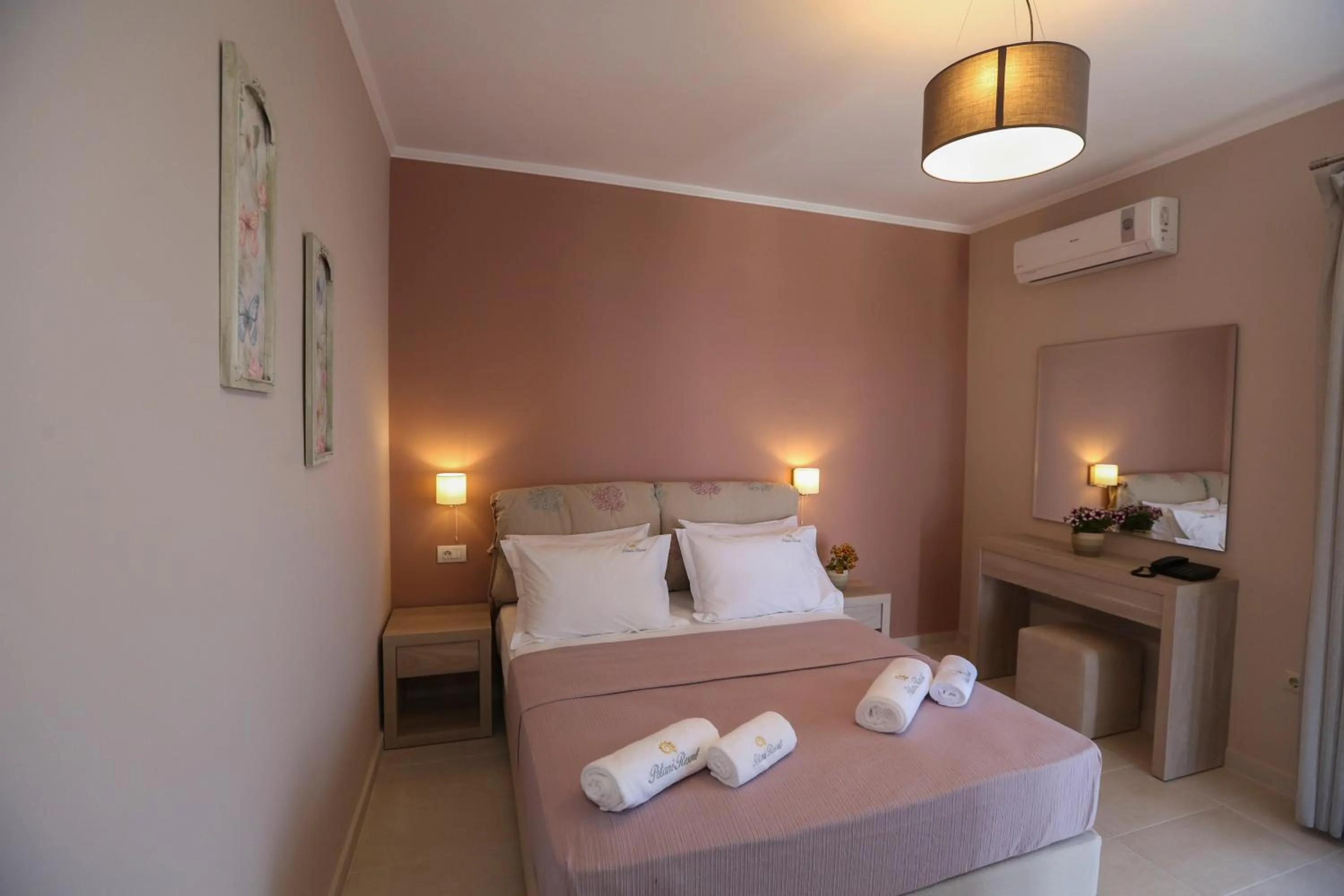 Bedroom, Bed in Petani Resort