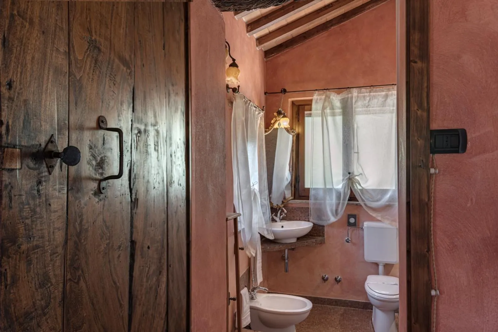 Bathroom in Le Terre Di Isa