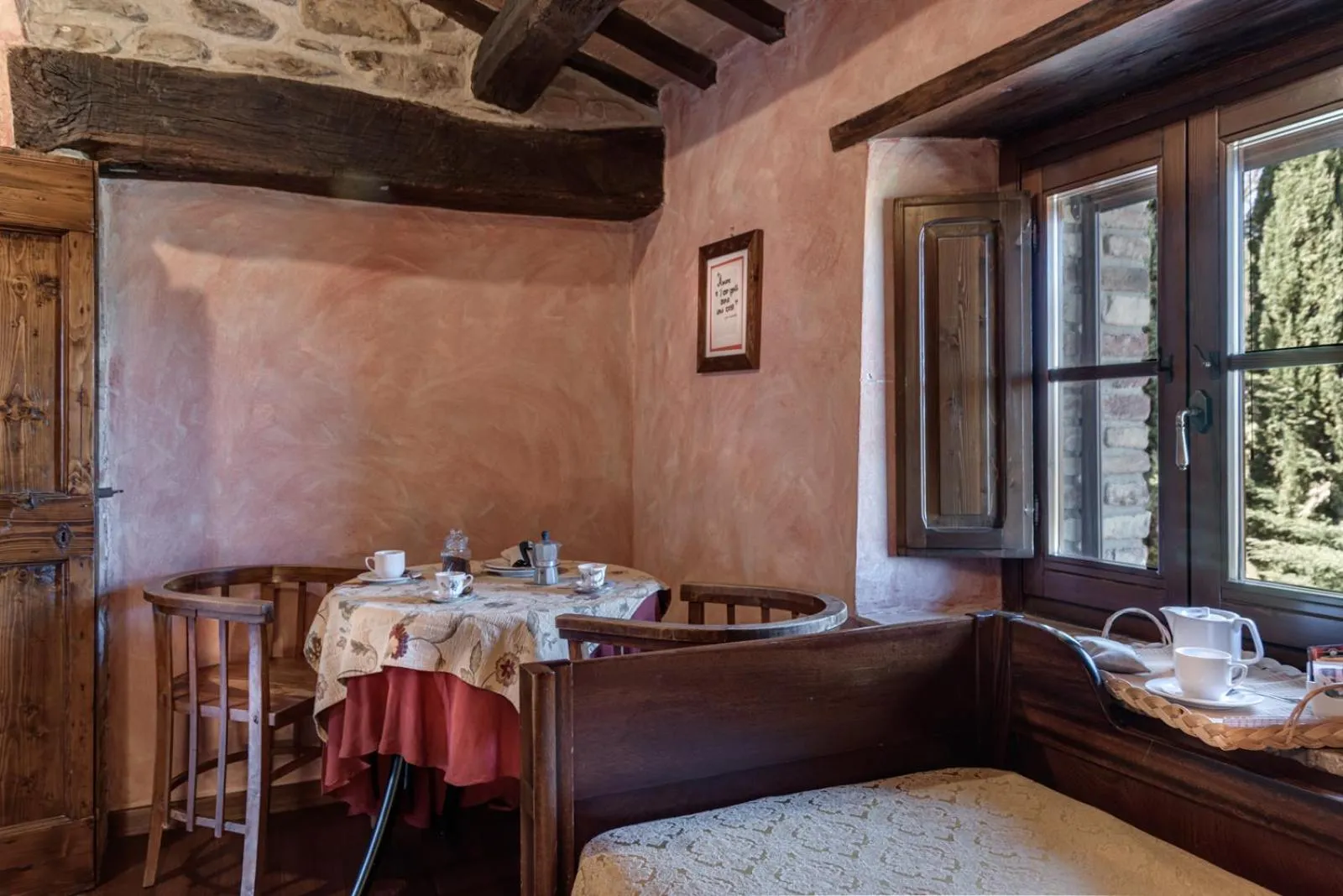 Coffee/tea facilities in Le Terre Di Isa