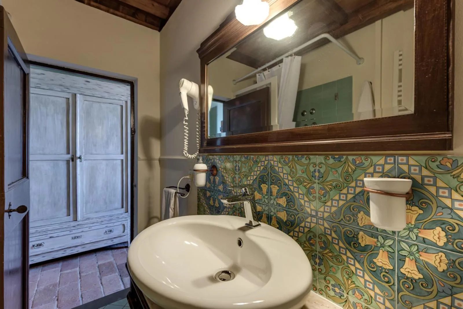 Bathroom in Le Terre Di Isa