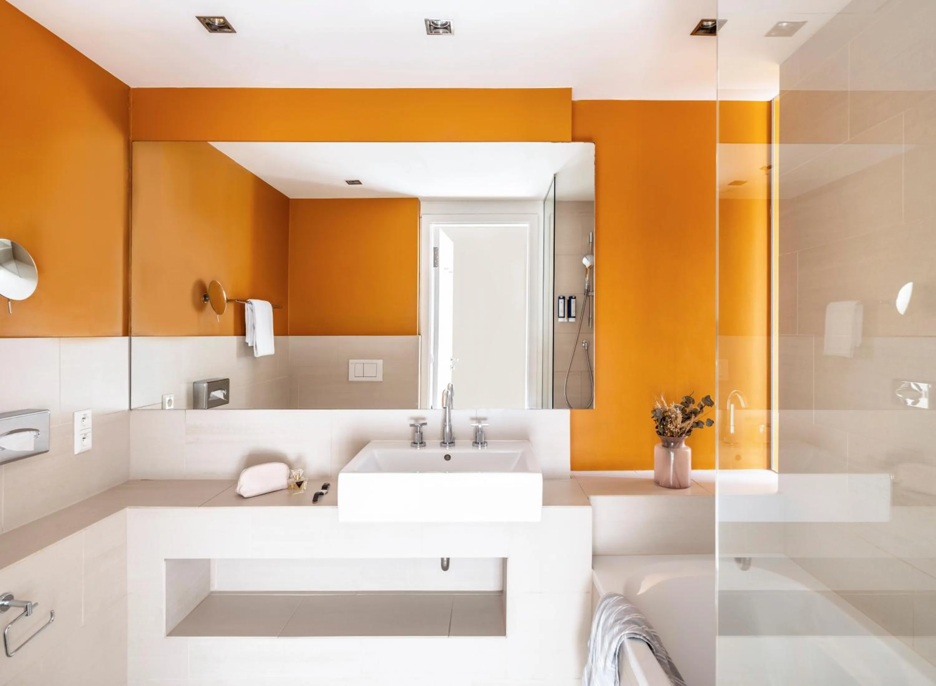 Bathroom, Bed in Falkensteiner Hotel Bratislava