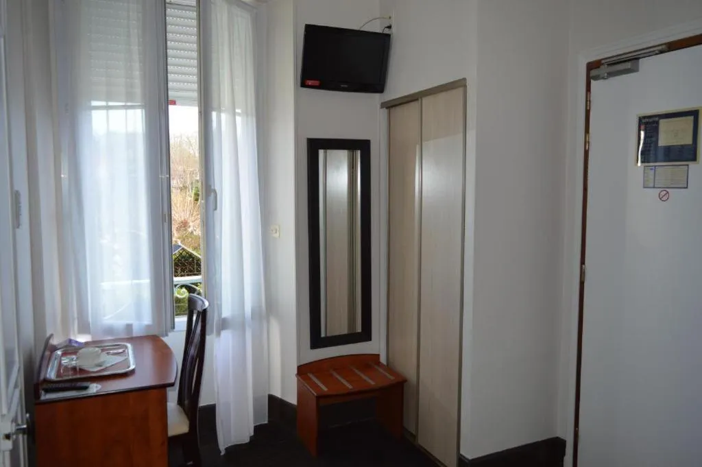 Le Central Hôtel-Bar