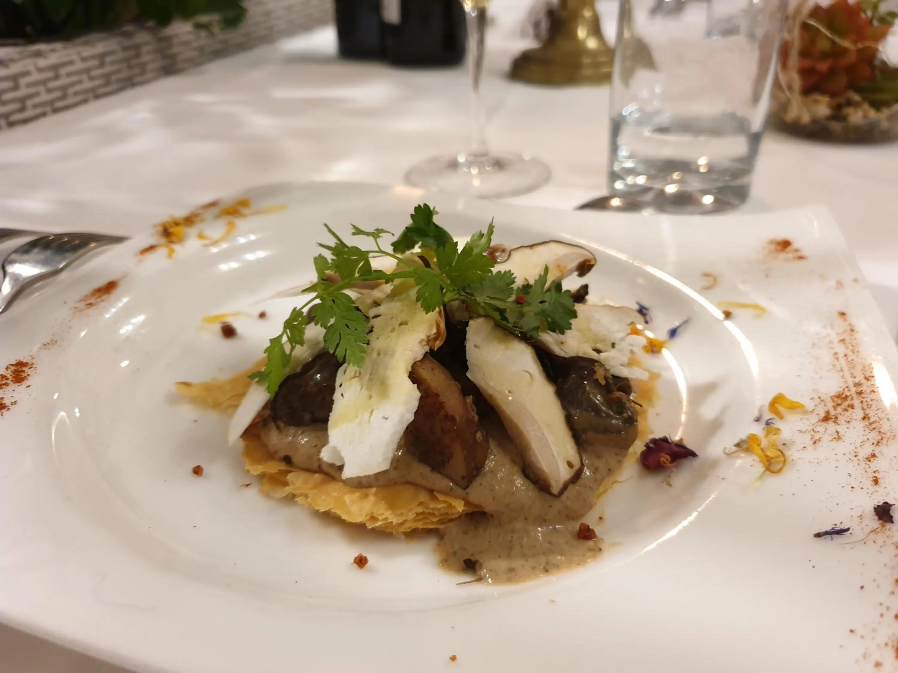 Restaurant/places to eat in Logis Domaine de Peyrolade