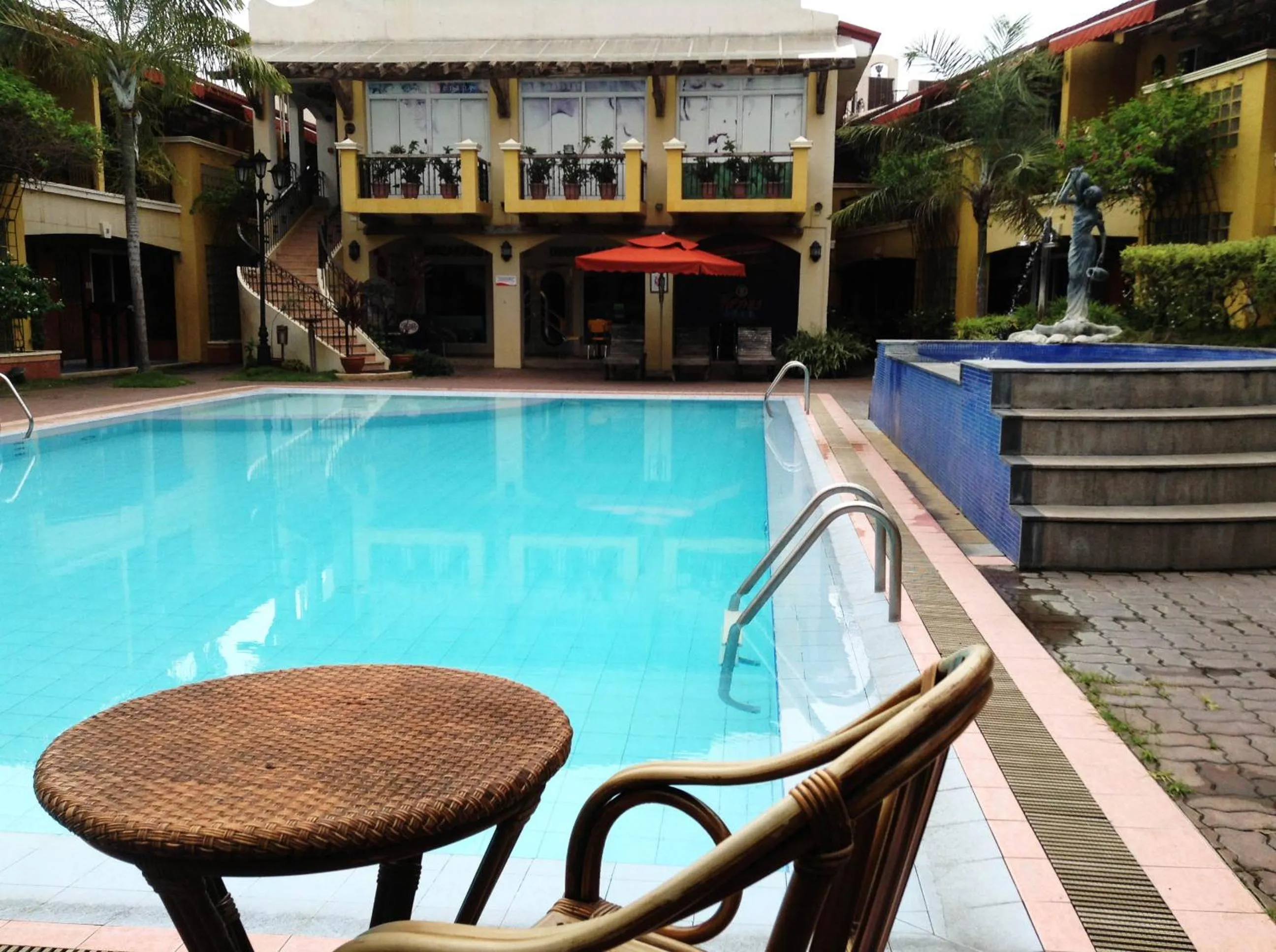 Swimming pool in Crown Regency Residences Davao