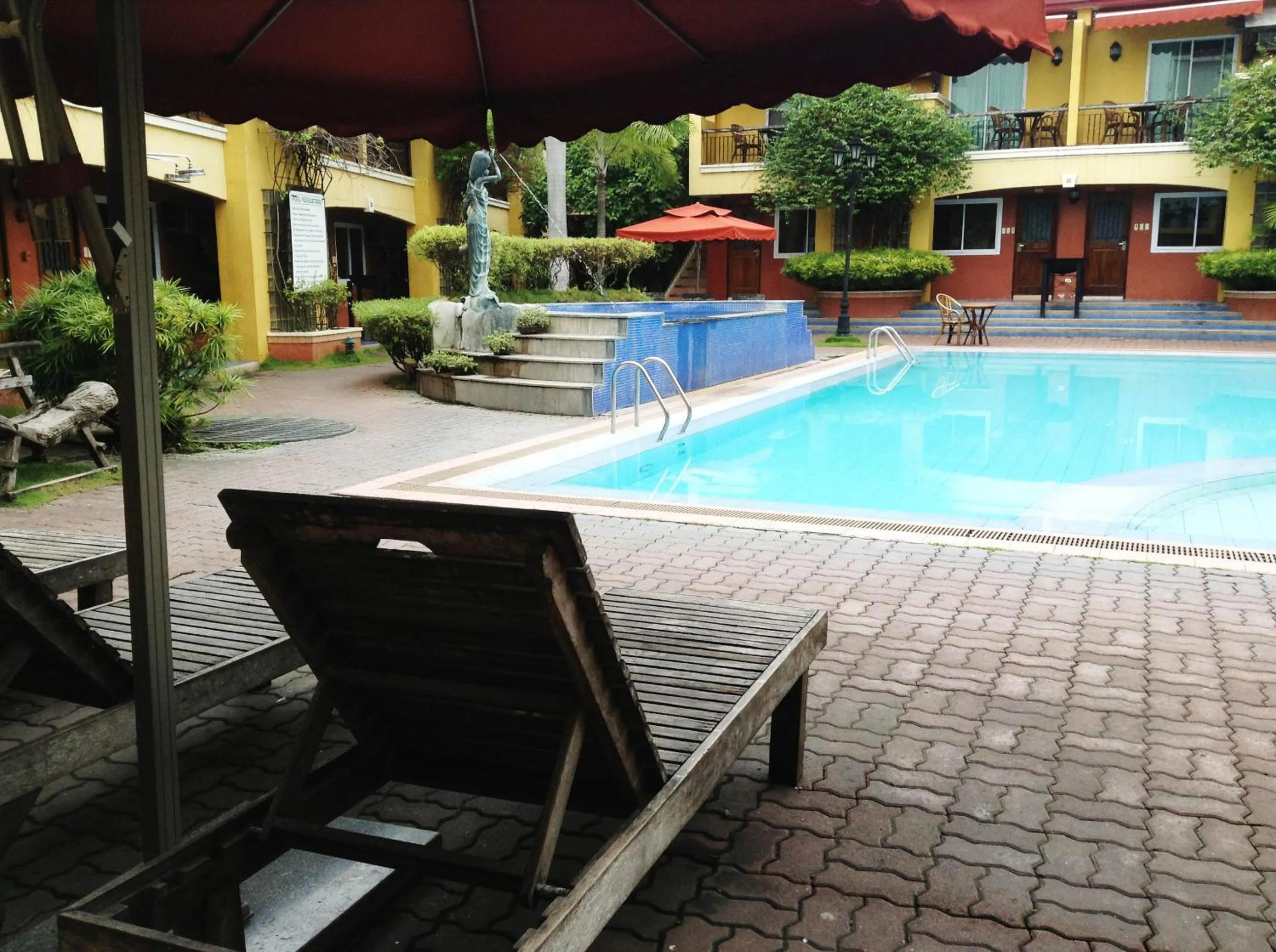 Swimming pool in Crown Regency Residences Davao