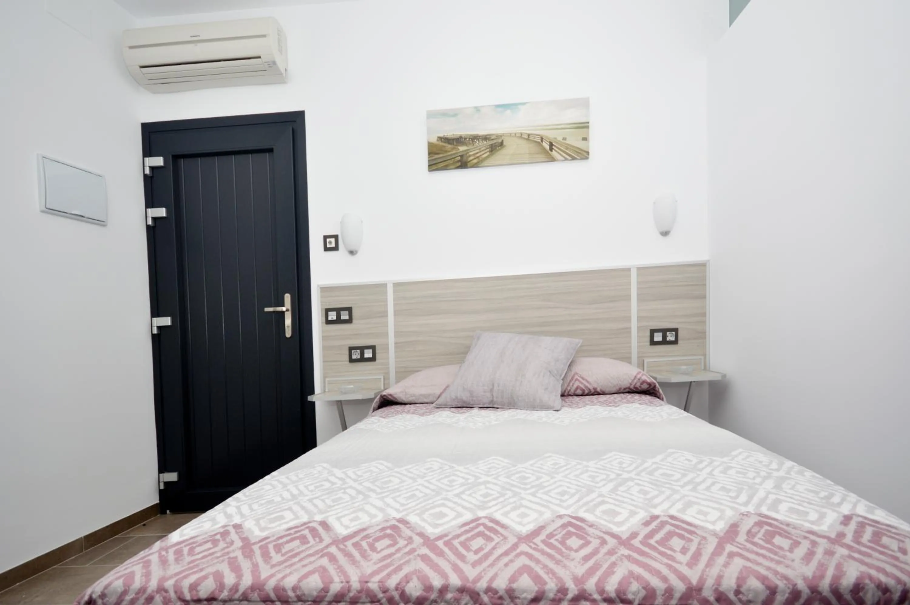 Bed in Hostal Maria Jose