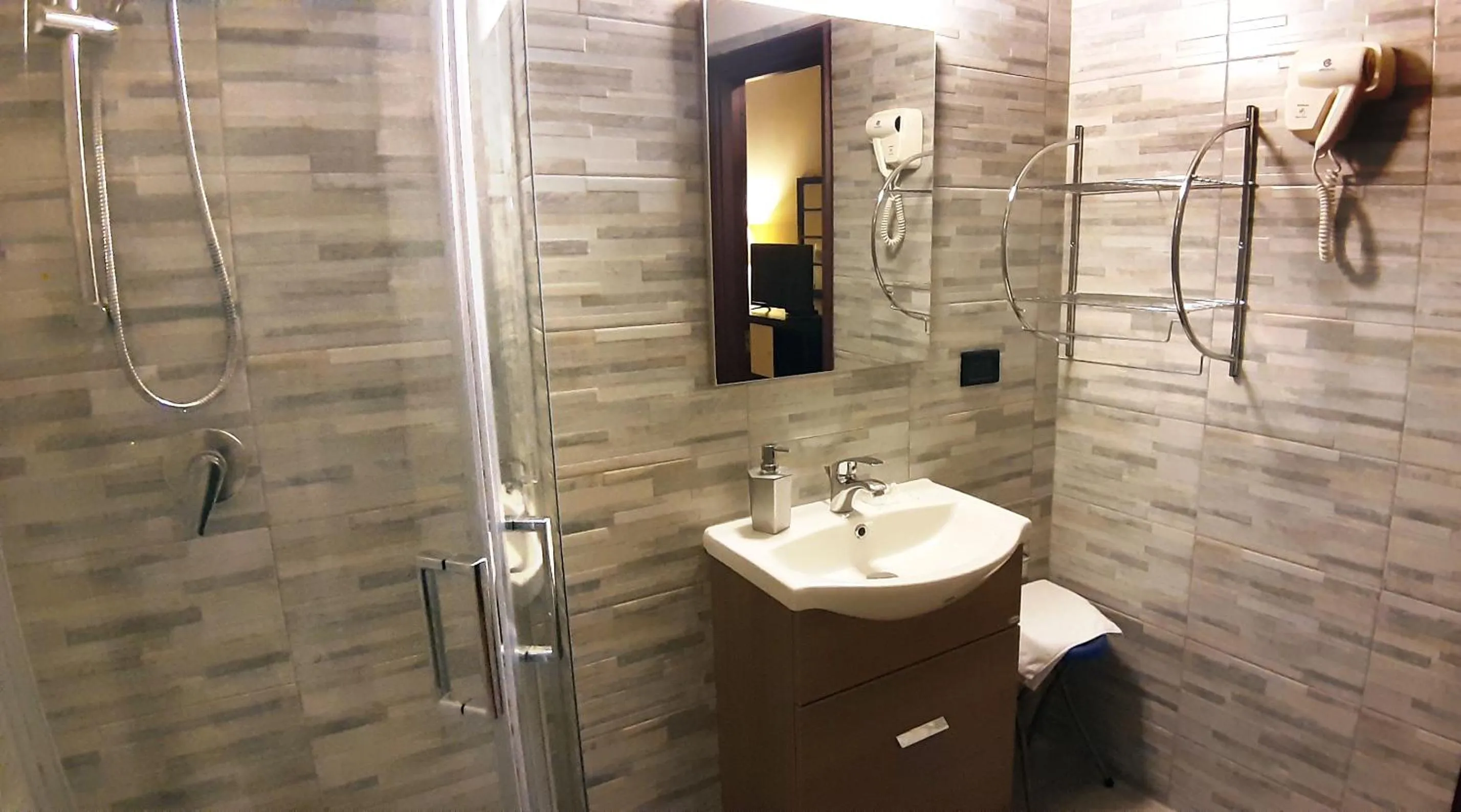 Bathroom in Hotel Provenza