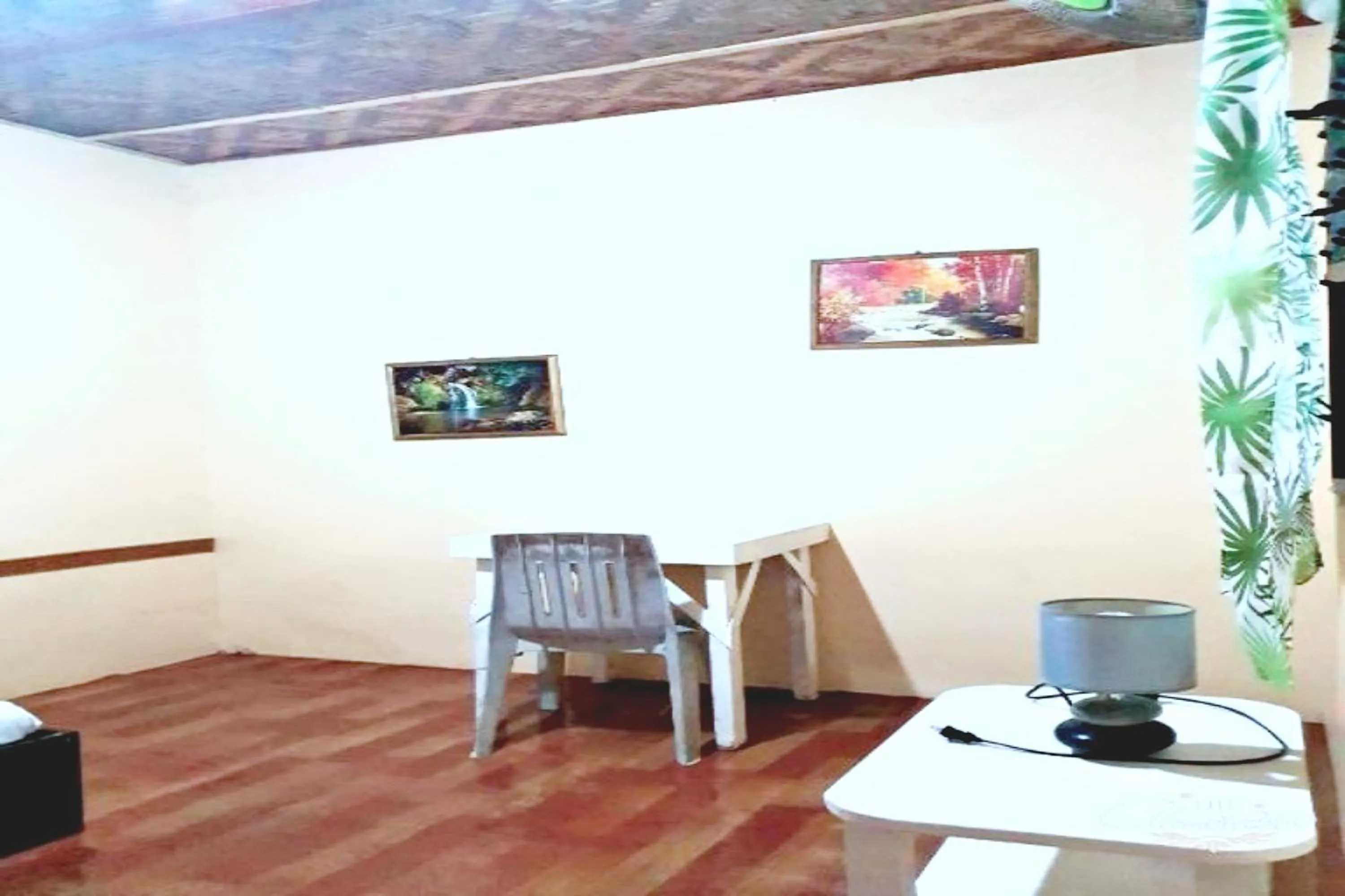 Living room in Angler's Hub & Resort Oslob