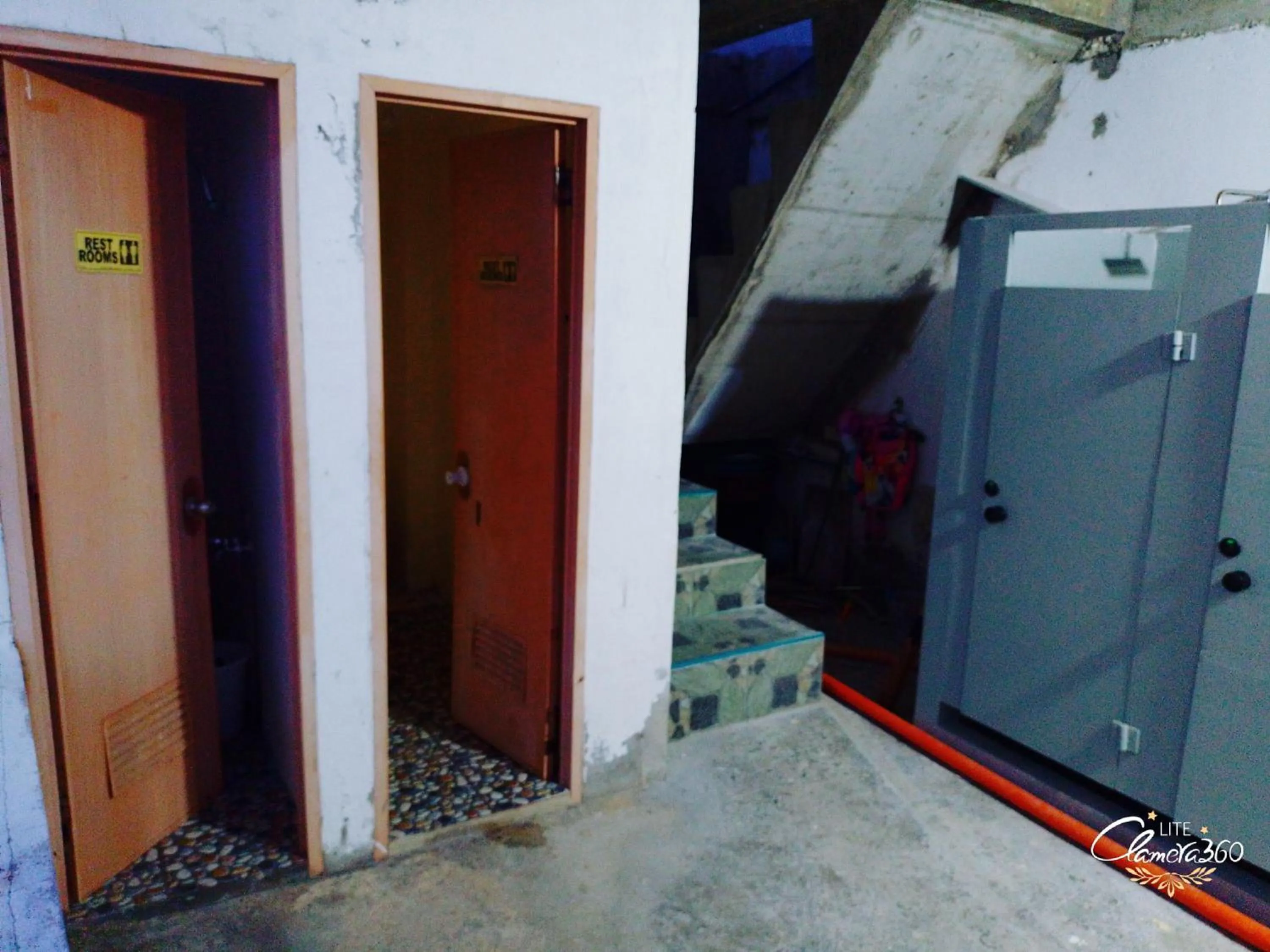 Angler's Hub & Resort Oslob