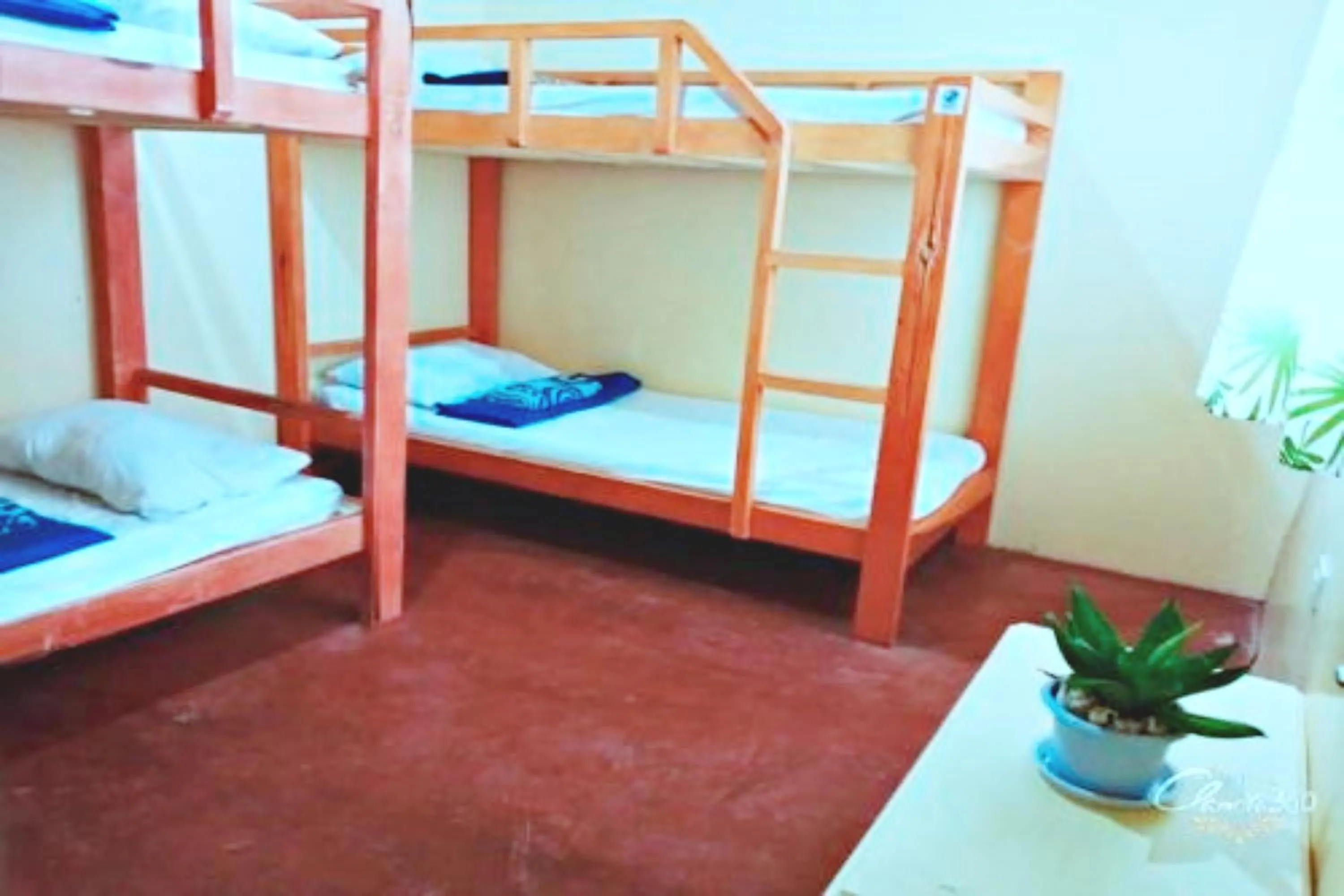 Bed in Angler's Hub & Resort Oslob