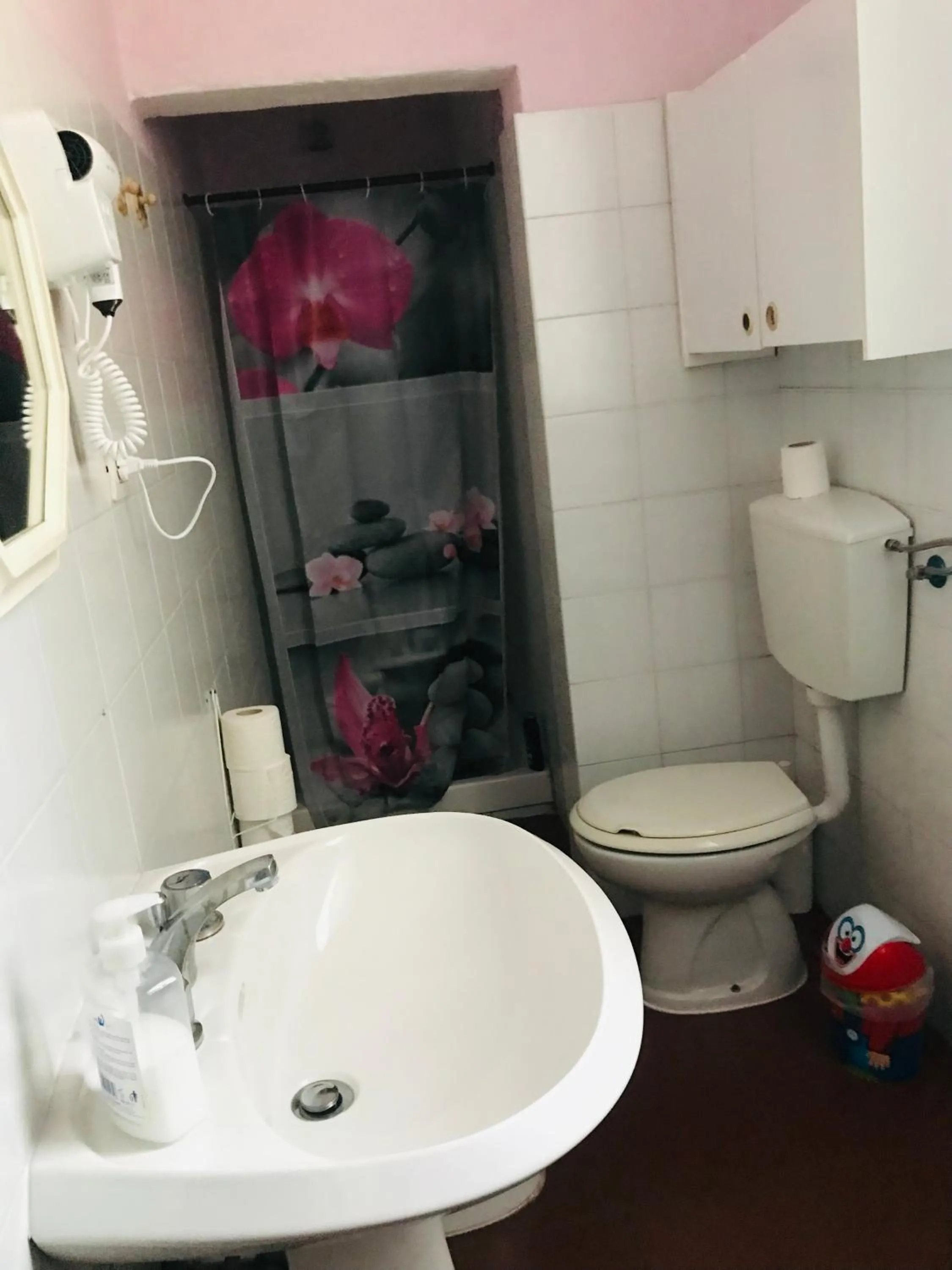 Shower in Affittacamere LA MUSA