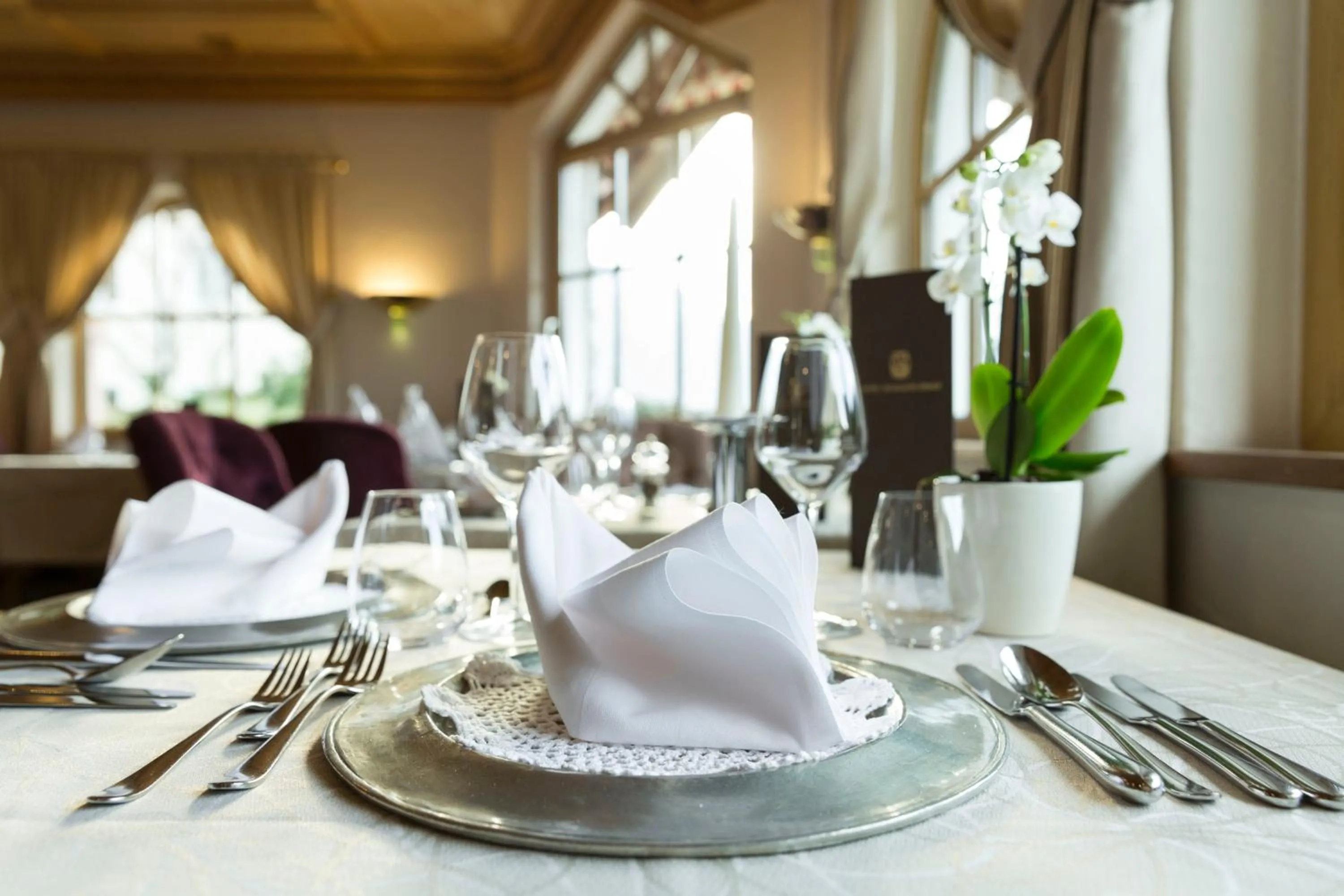 Restaurant/places to eat in Hotel Burggräflerhof